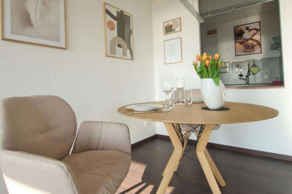 Apartment photo 2