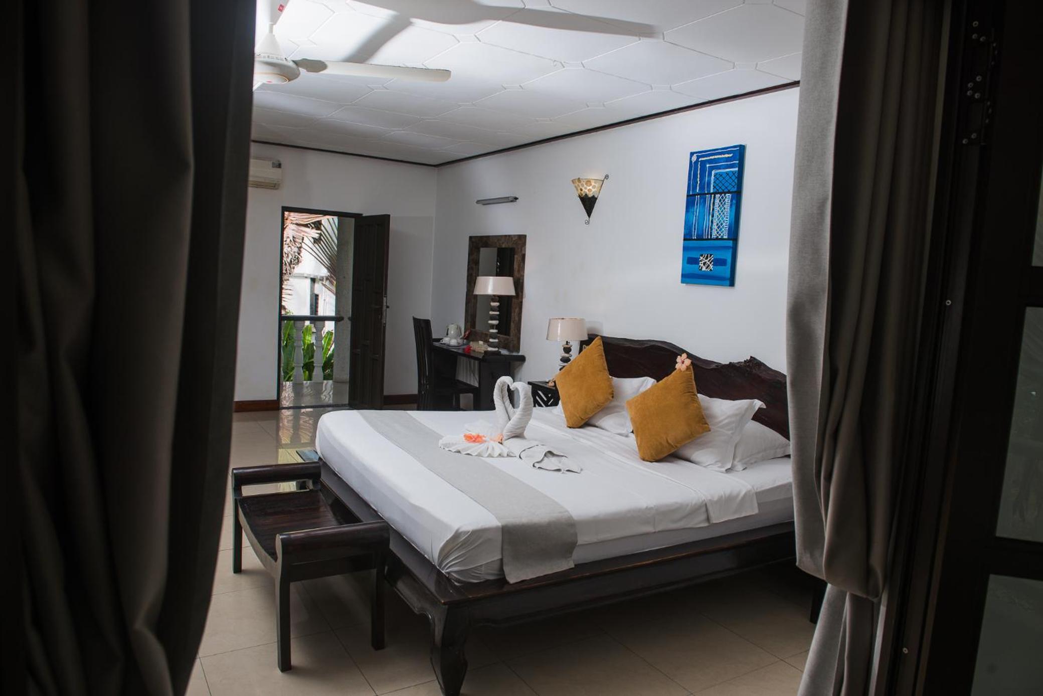 Standard Double Room - Photo 5
