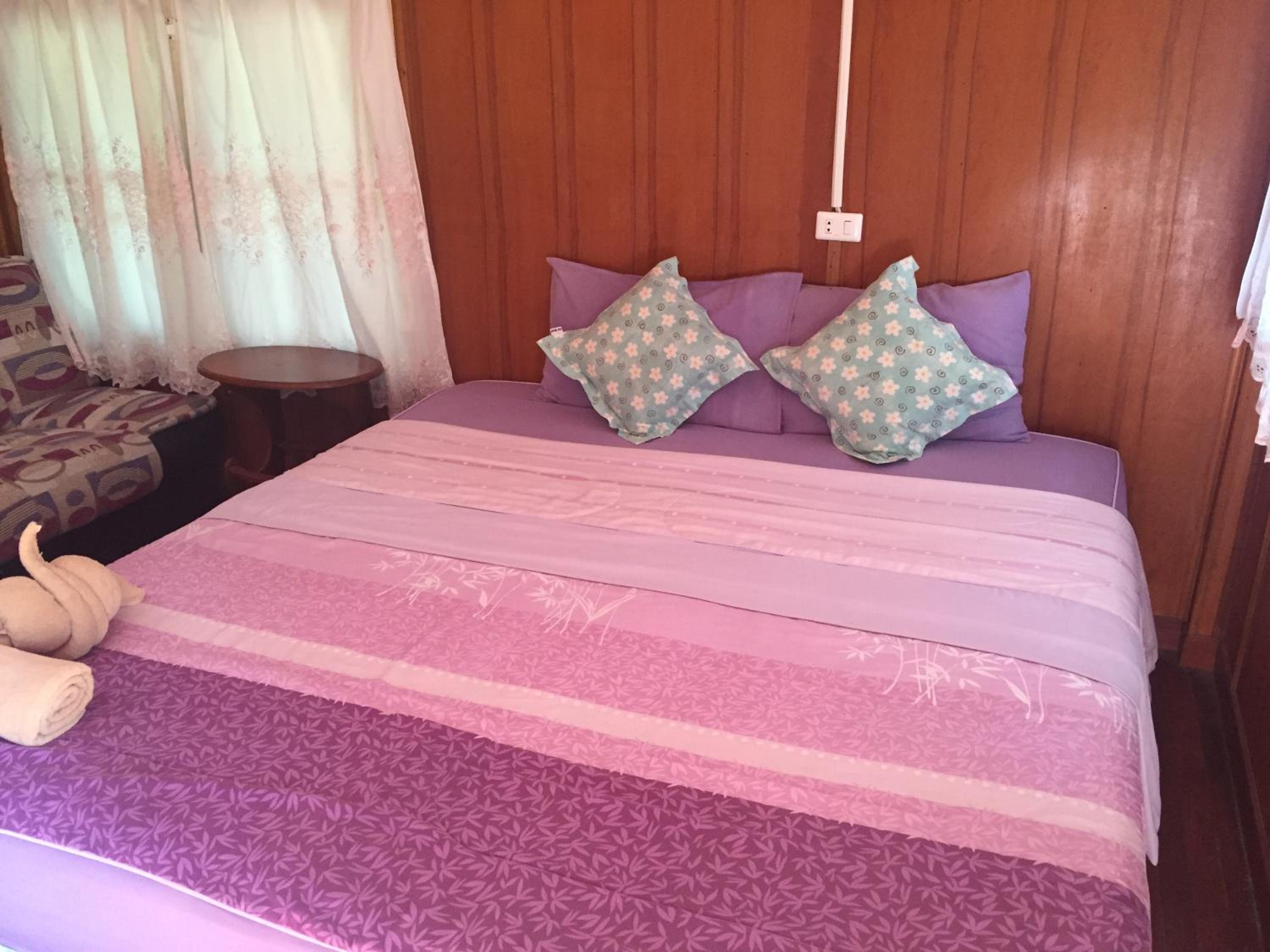Standard King Room - Photo 2