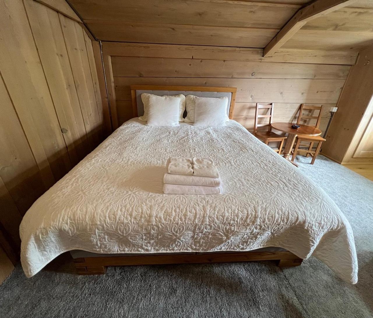 Double Room with Mountain View - Photo 26
