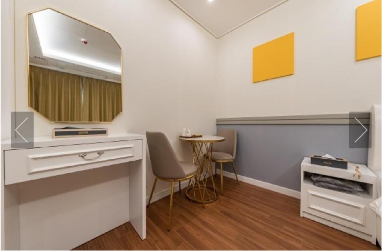 Standard King Room photo 3