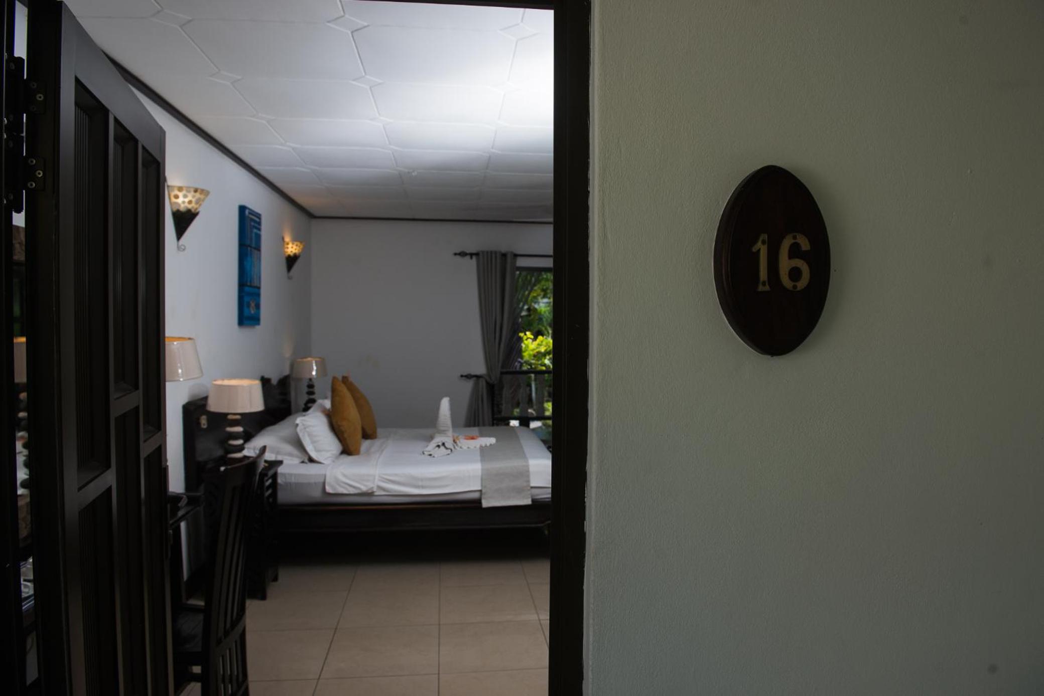 Standard Double Room - Photo 1