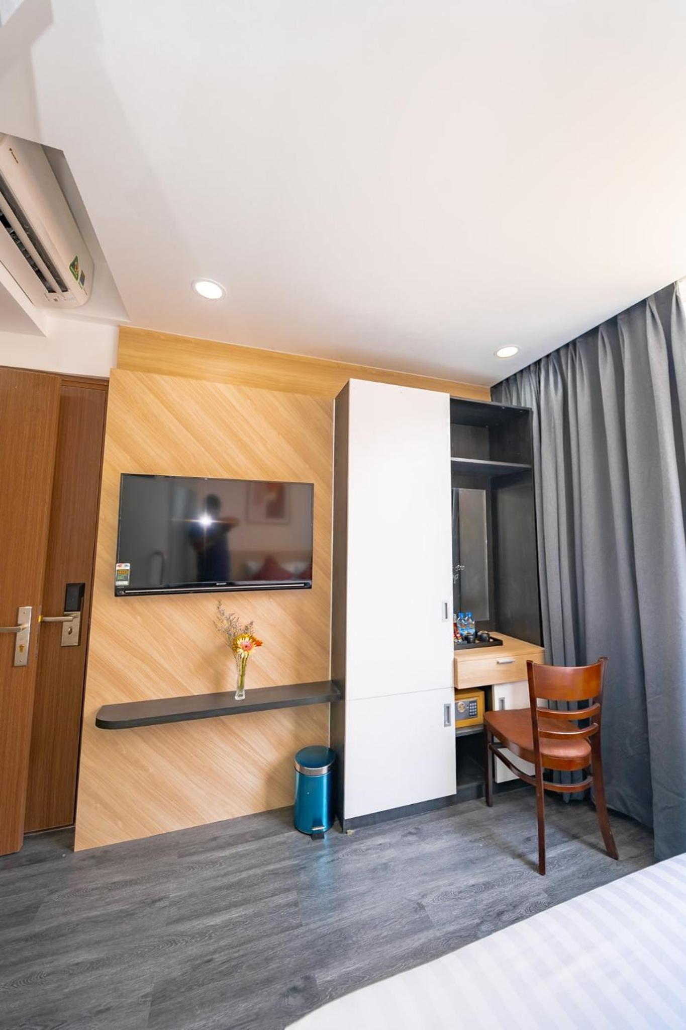 Superior Queen Room