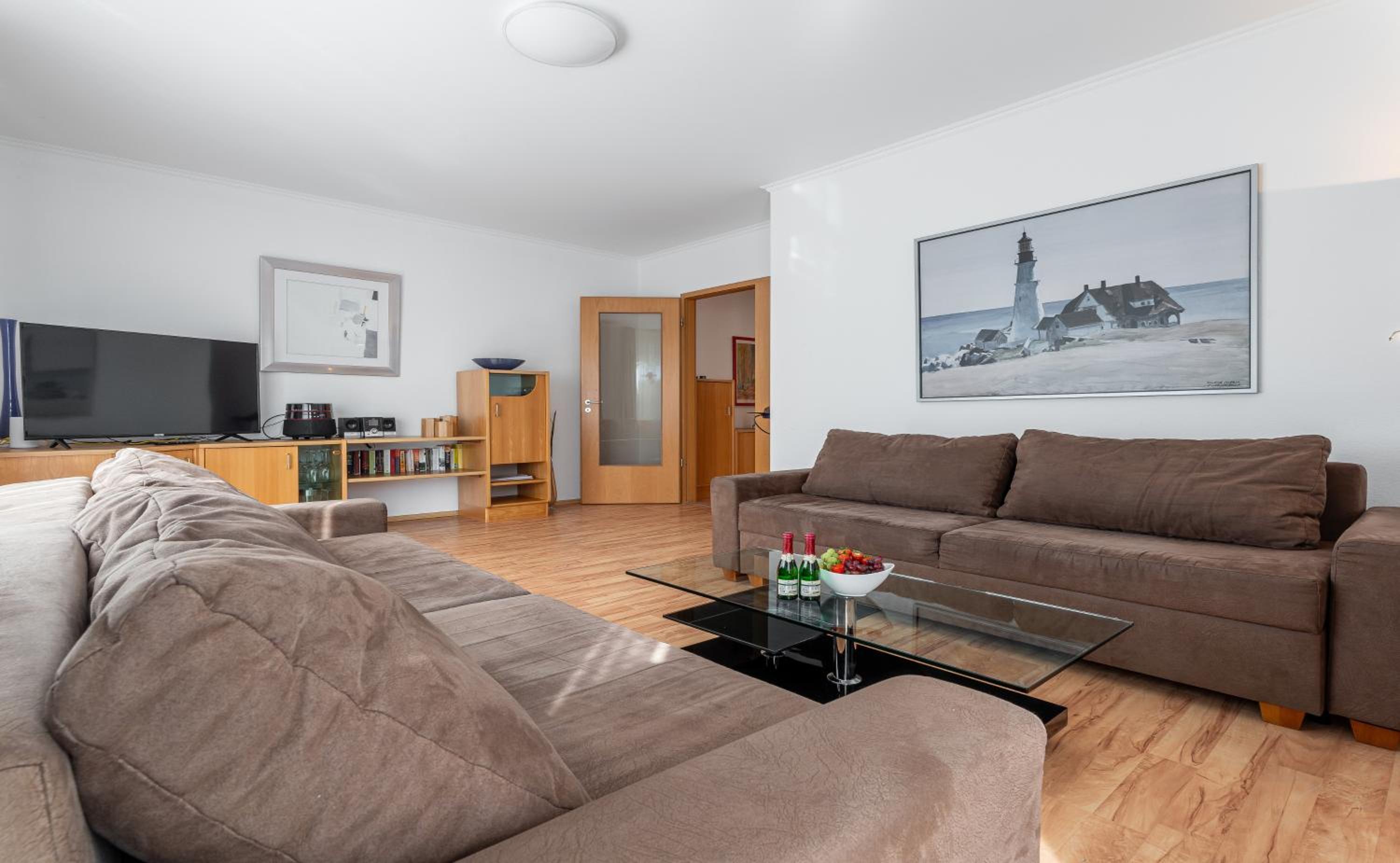 Apartment photo 1