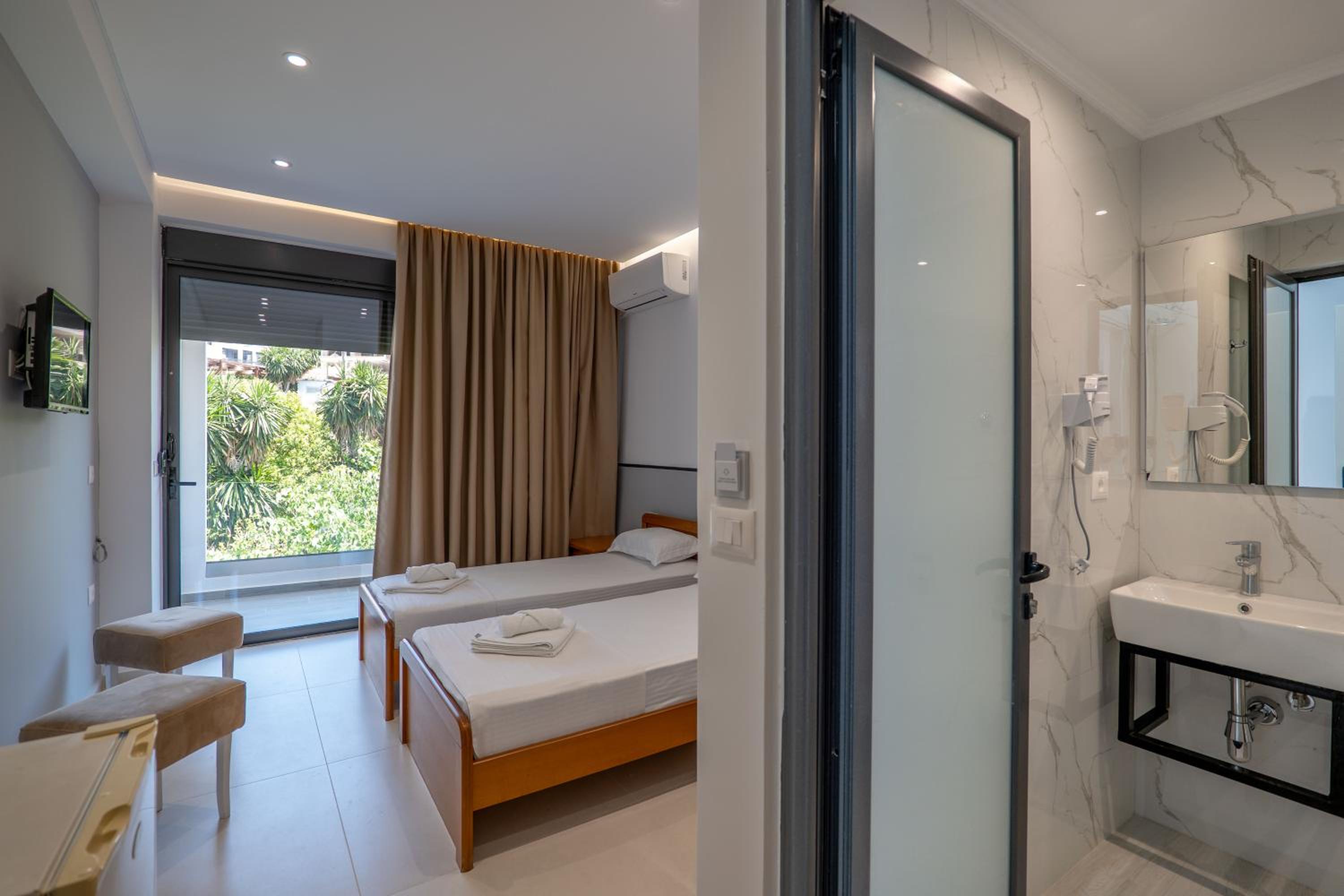 Twin Room with Garden View