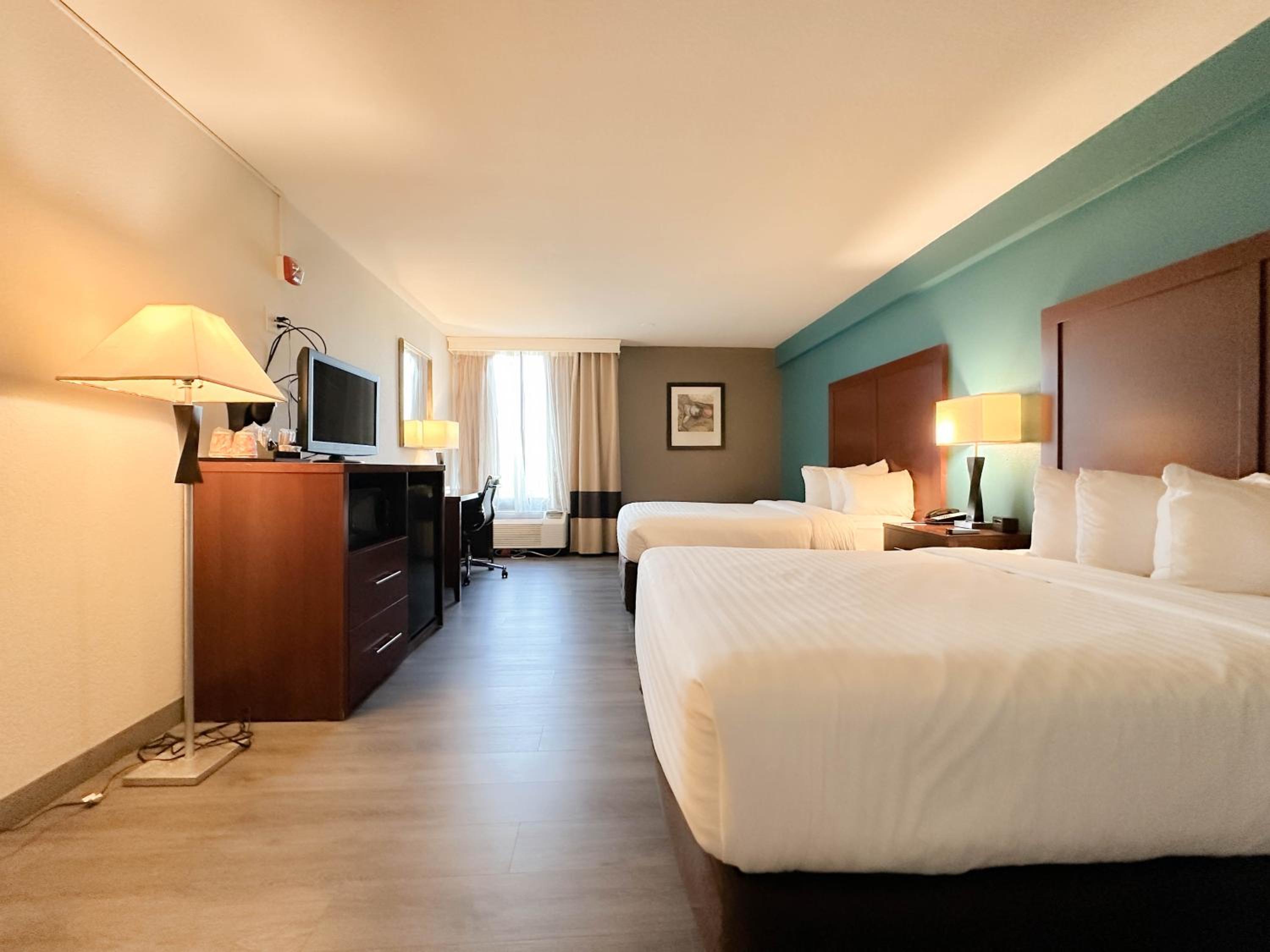 Queen Room with Two Queen Beds - Accessible