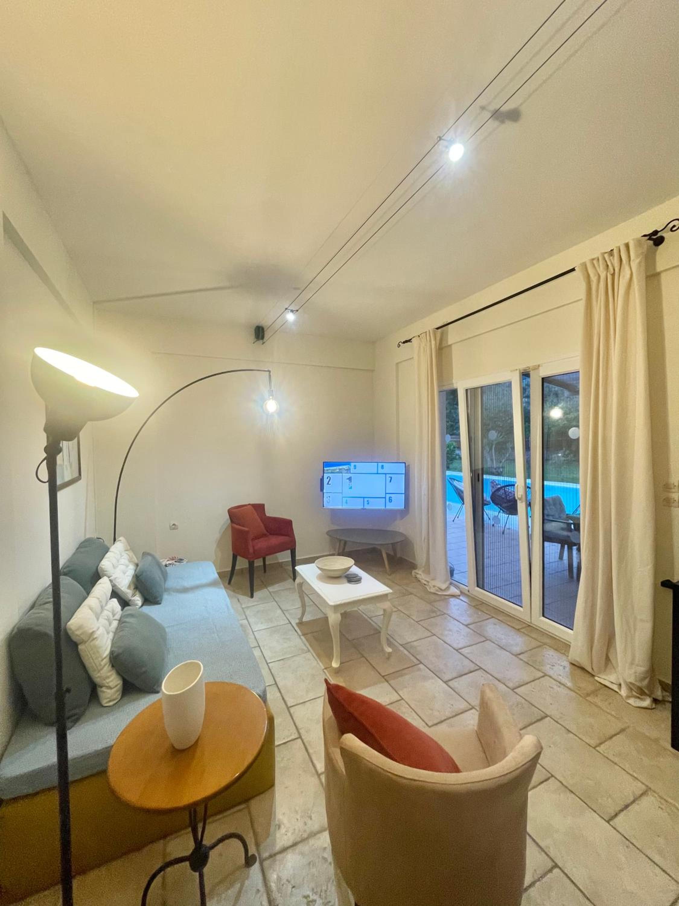 Two-Bedroom Villa photo 1