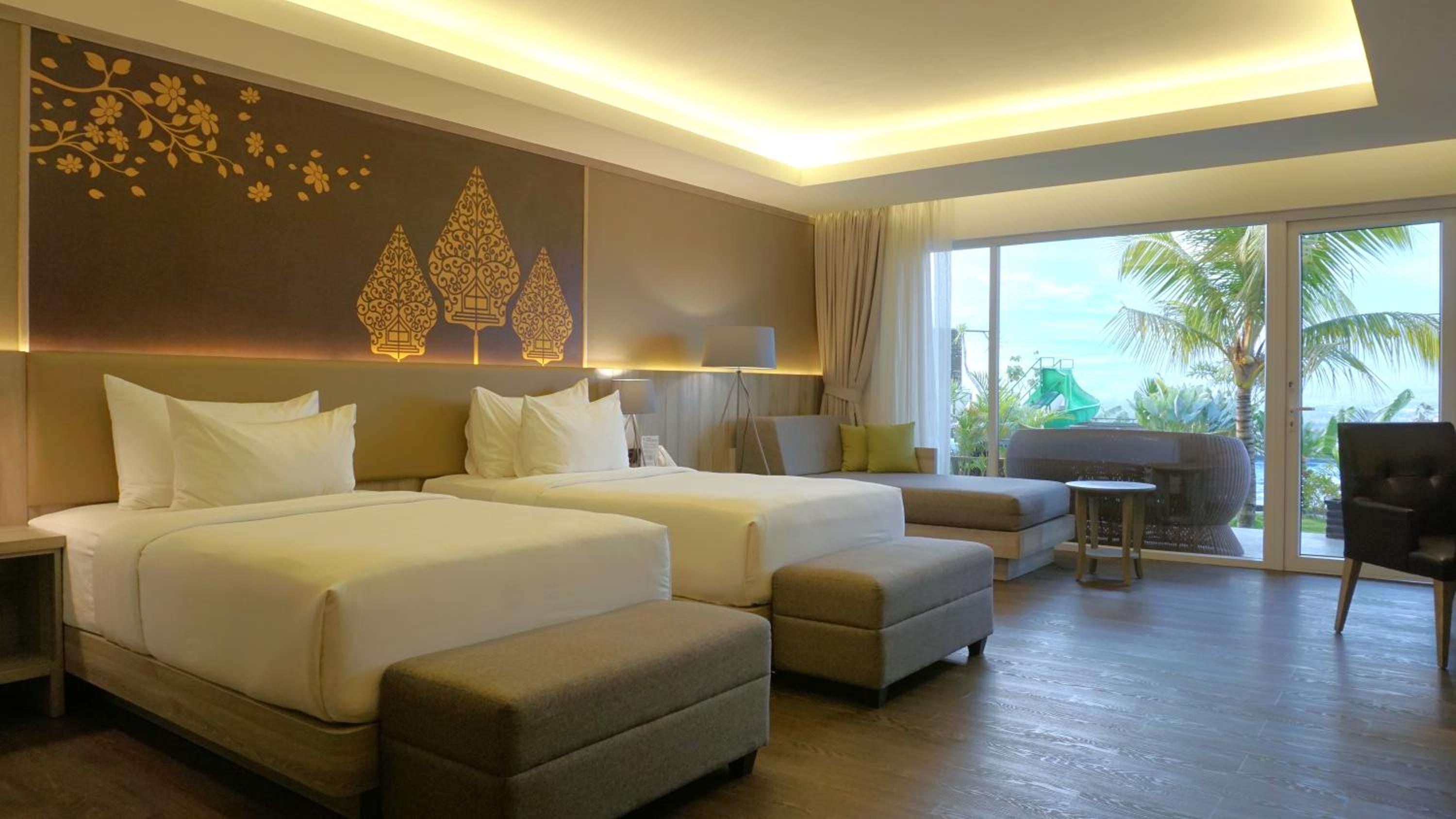 Premier Twin Room Garden Pool Access