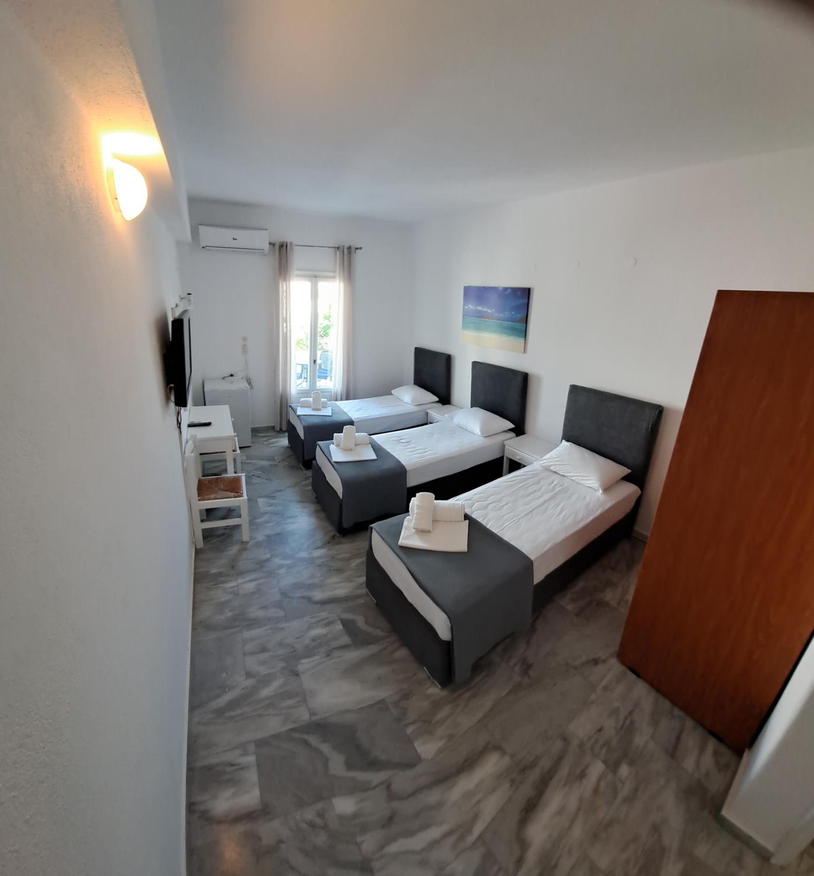 Triple Room - Photo 3