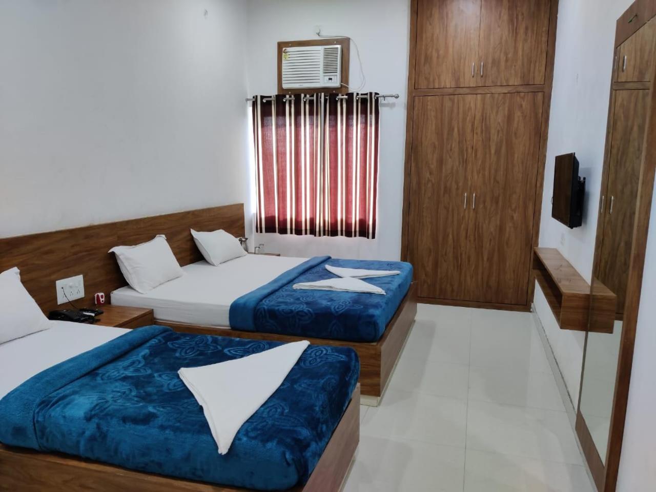 Quadruple Room photo 2