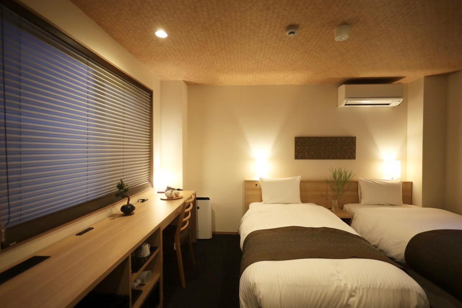 Double or Twin Room with Private Bathroom