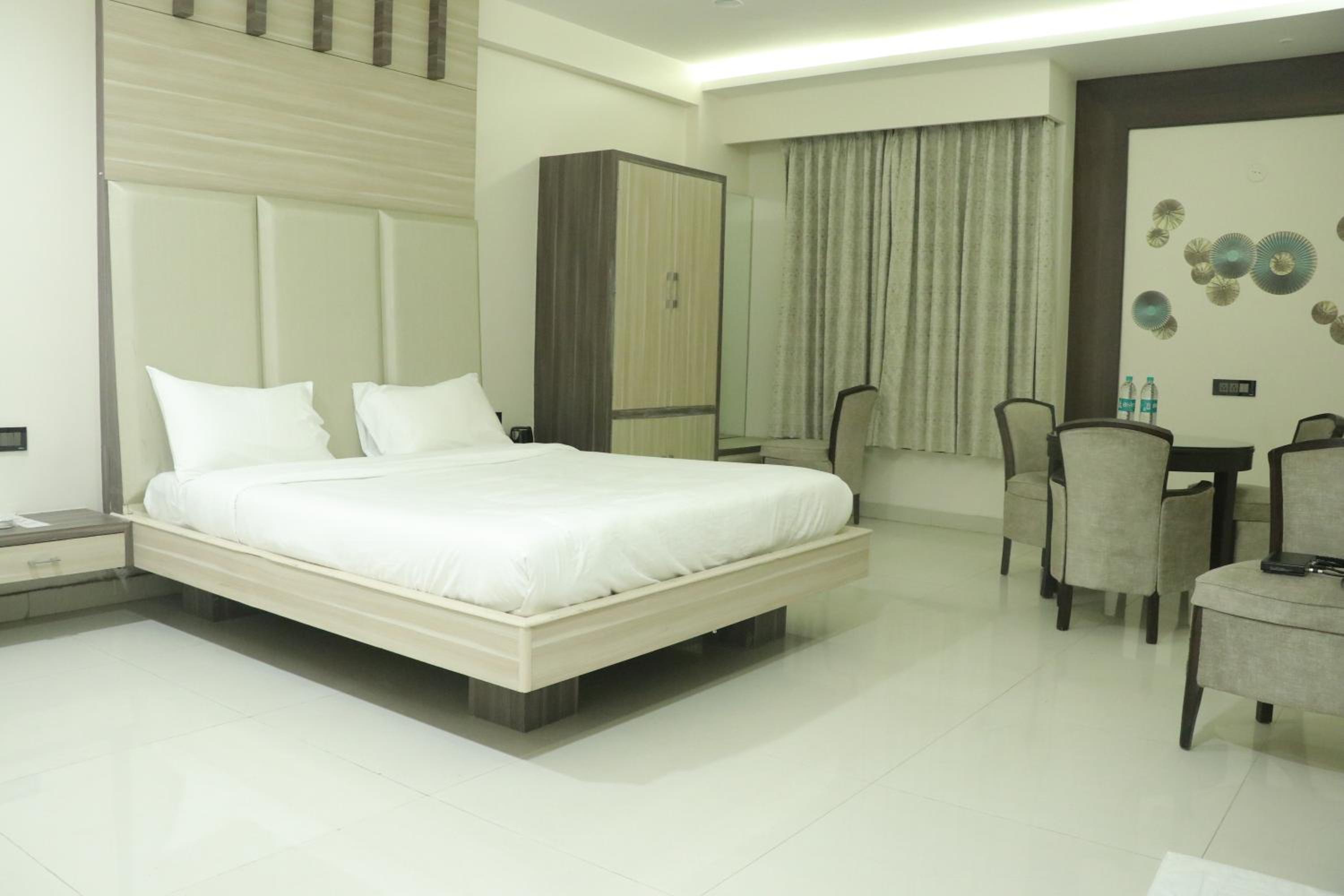 King Suite photo 2