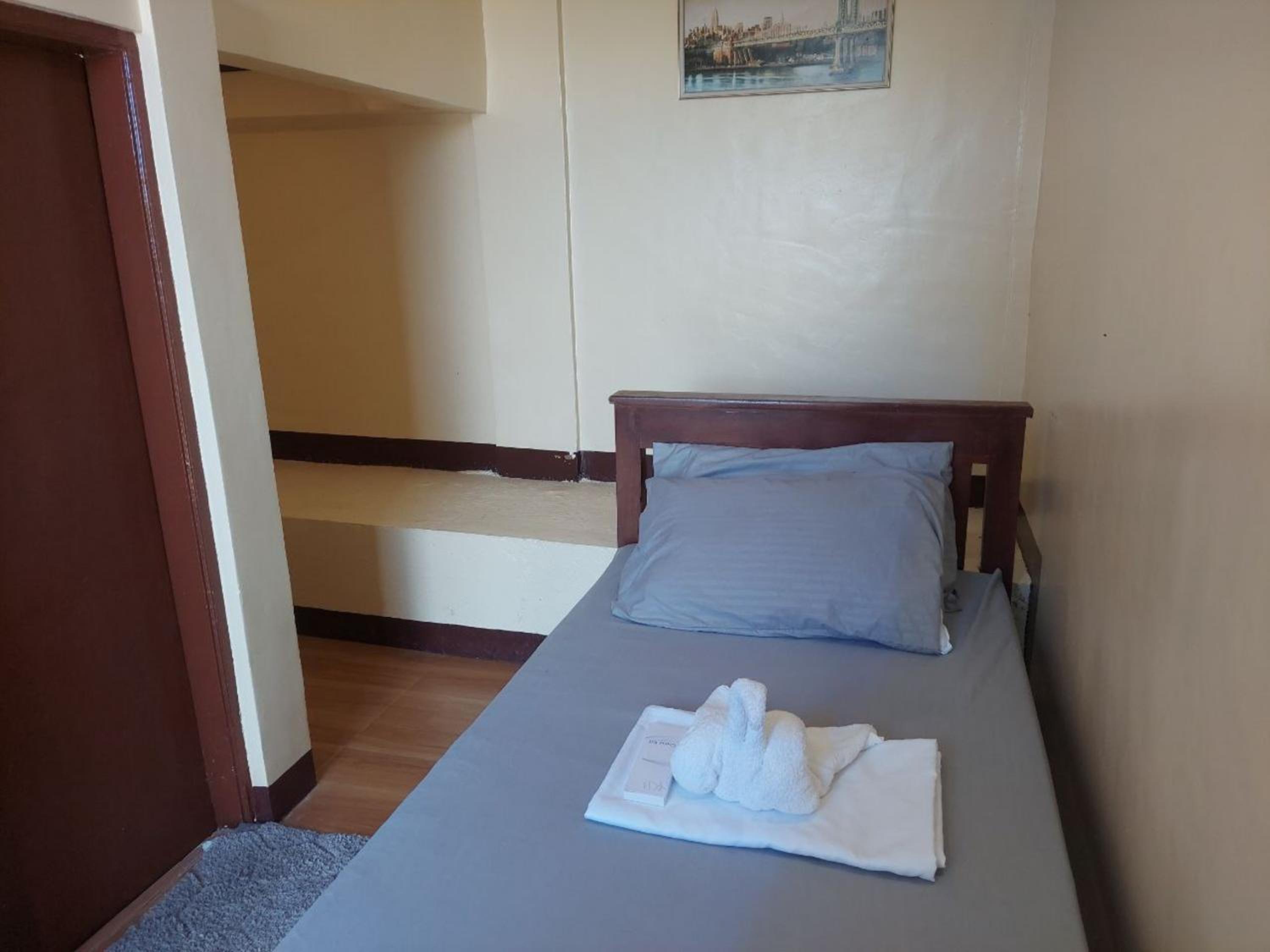 Standard Double Room photo 2