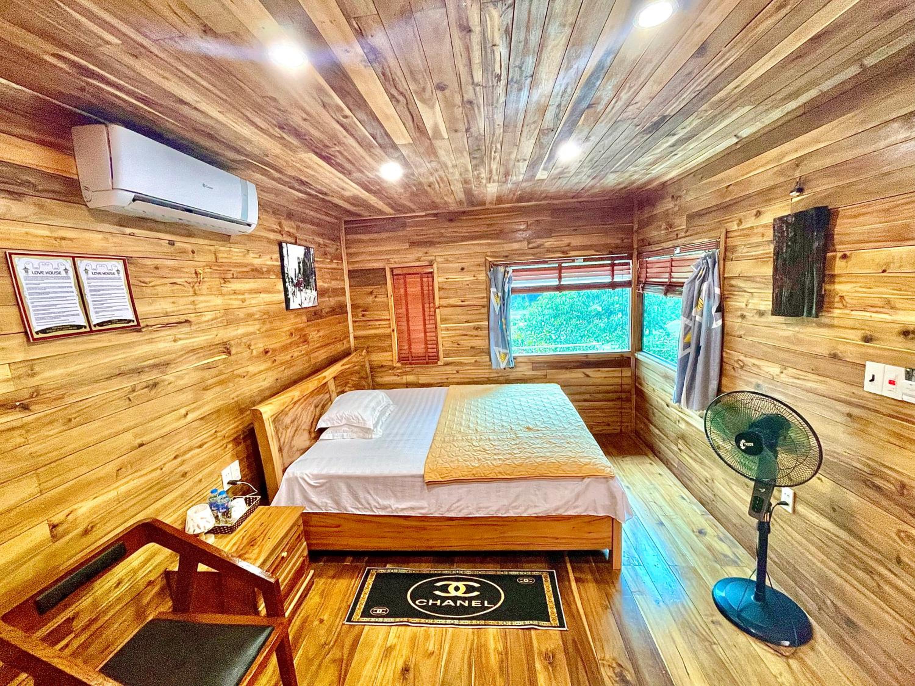 One-Bedroom Chalet