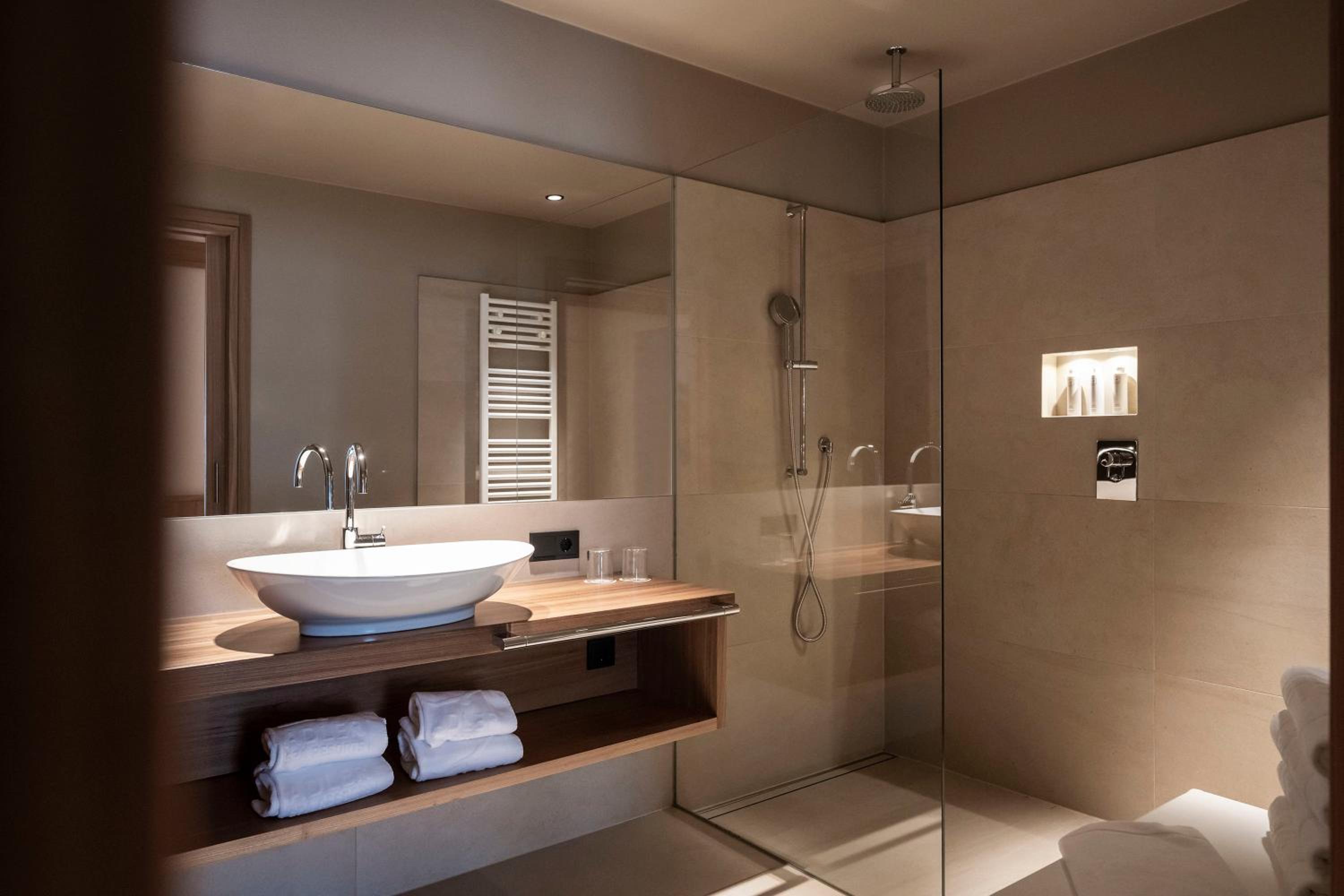 Single Room - Photo 2