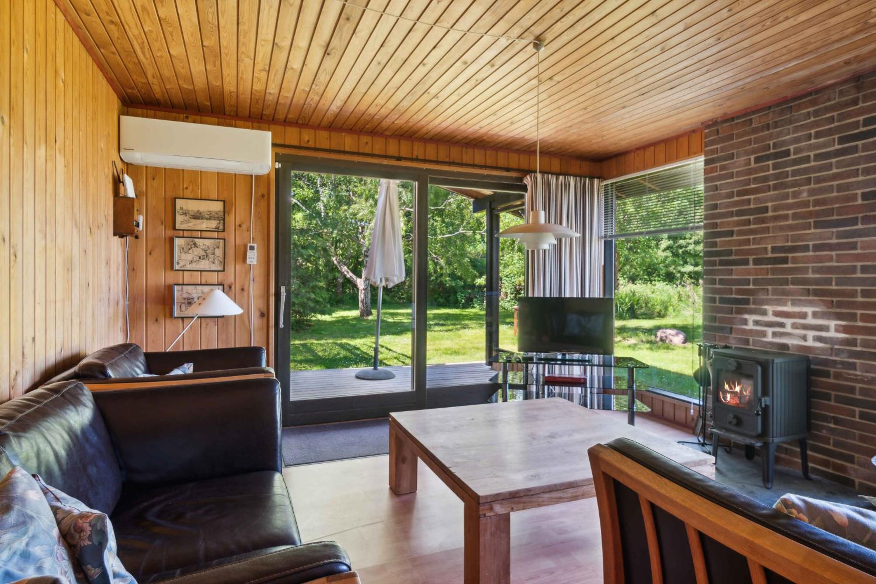 Three-Bedroom Vacation Home  photo 1