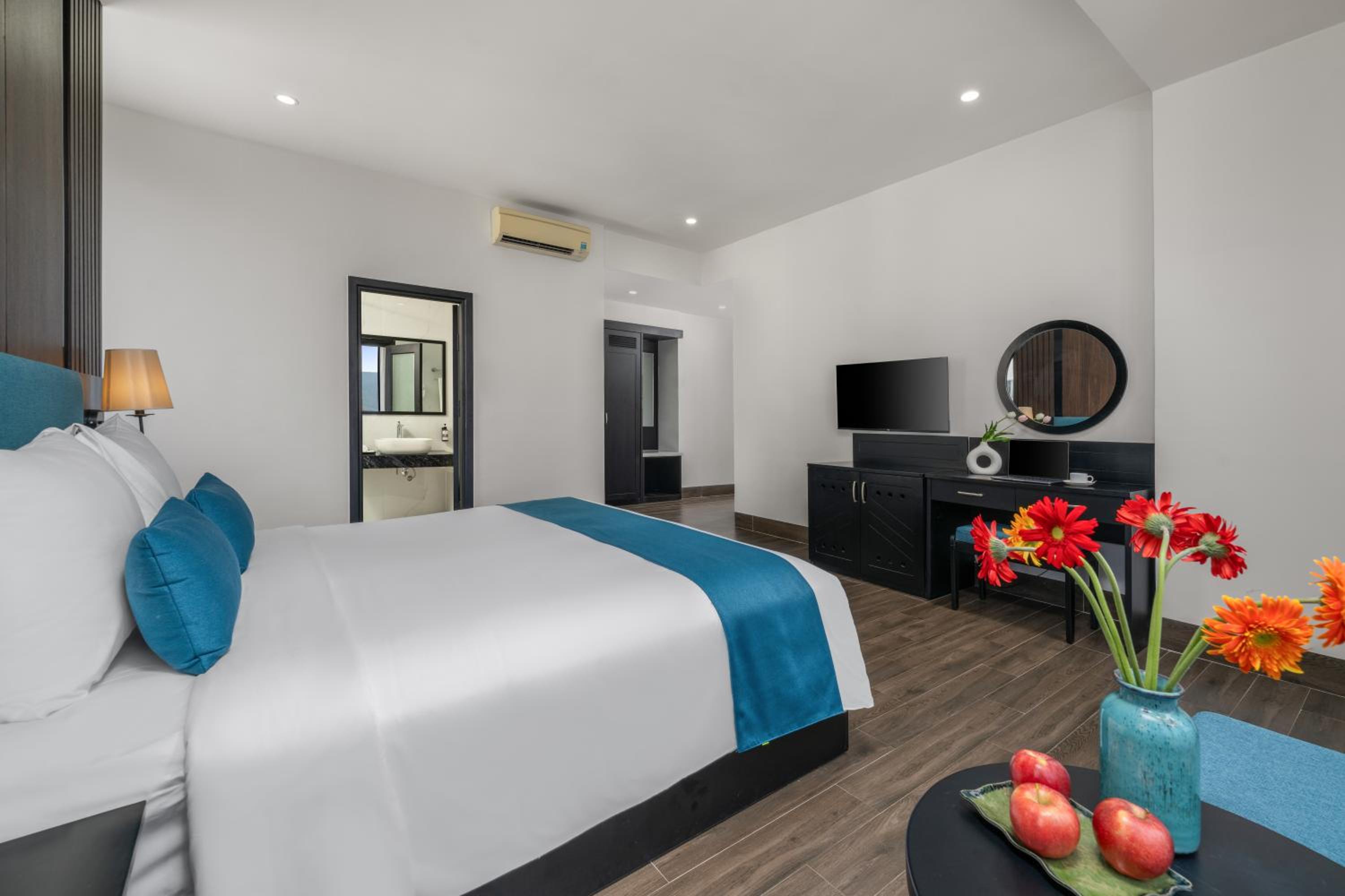 Deluxe Double Room - Photo 4