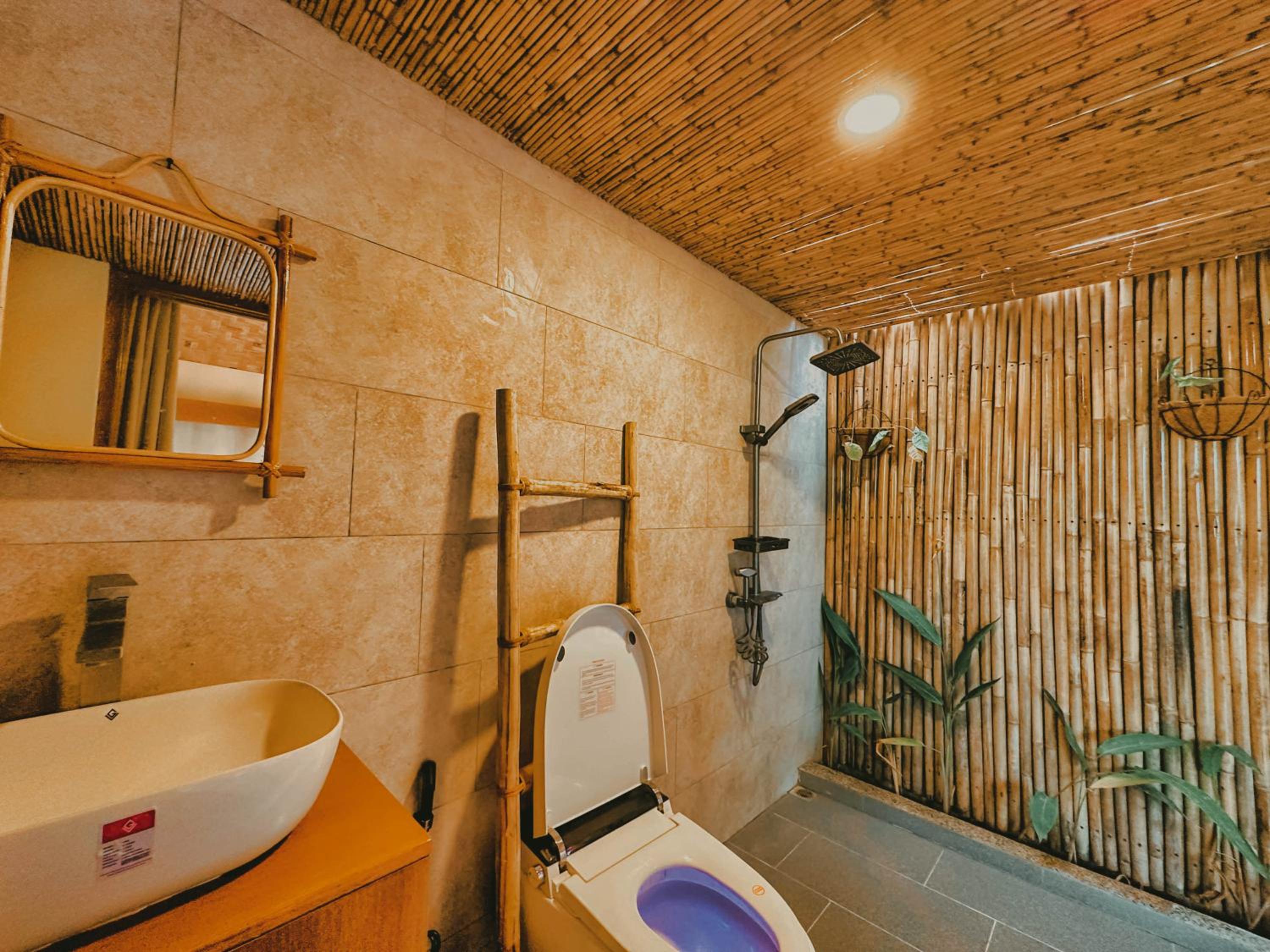 One-Bedroom Villa - Photo 8