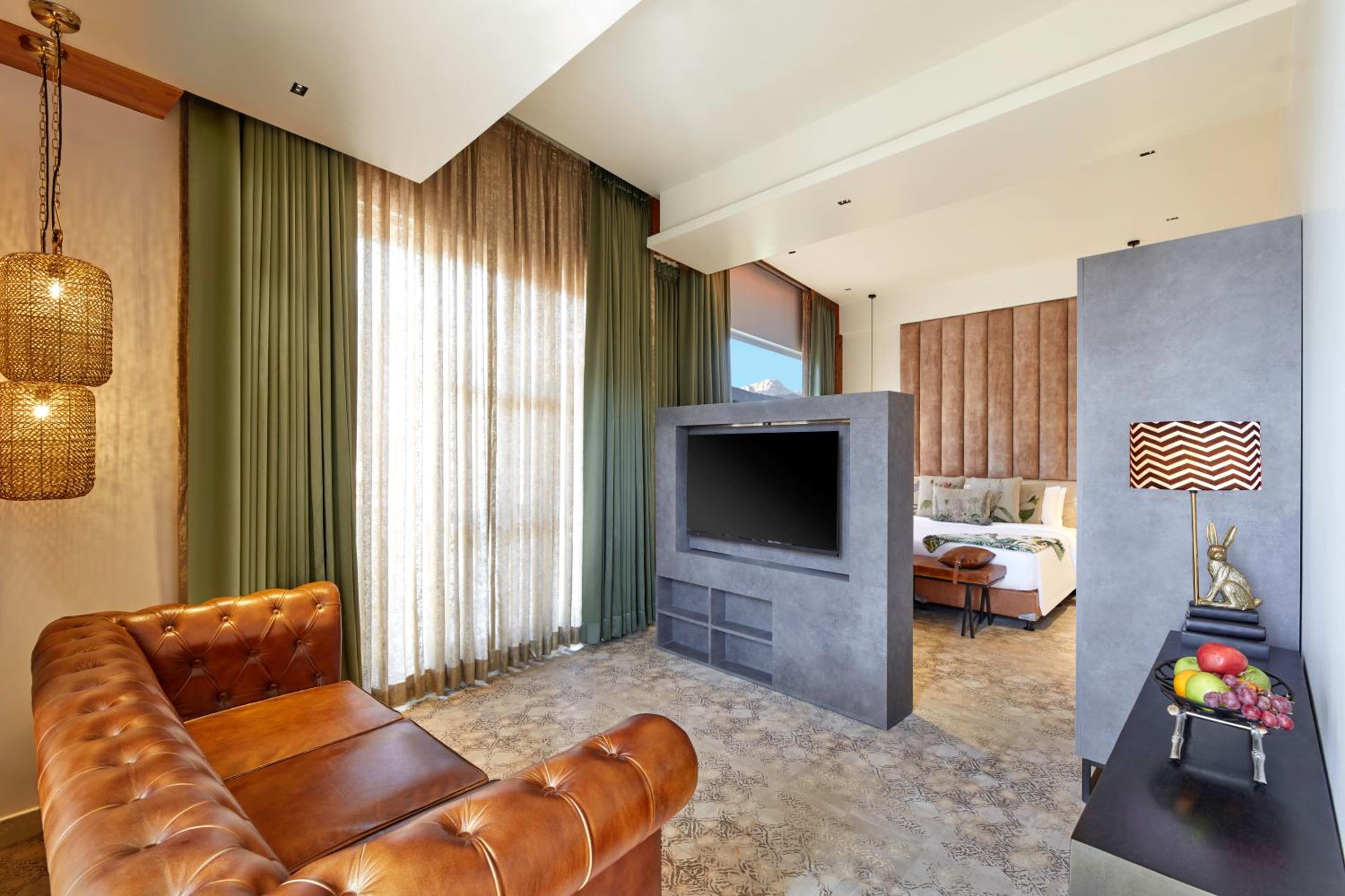 Suite photo 1