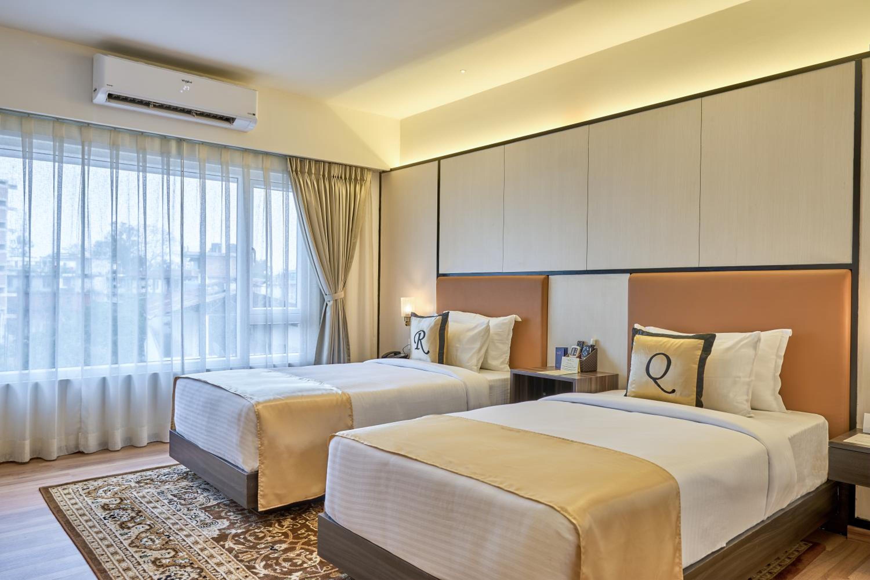 Deluxe Twin Room photo 3