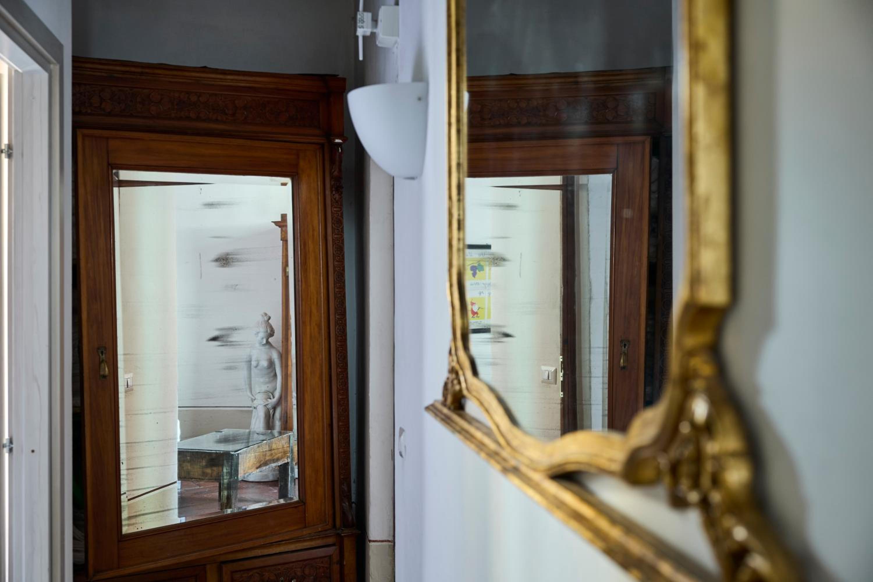 Standard Double Room with Shared Bathroom photo 3