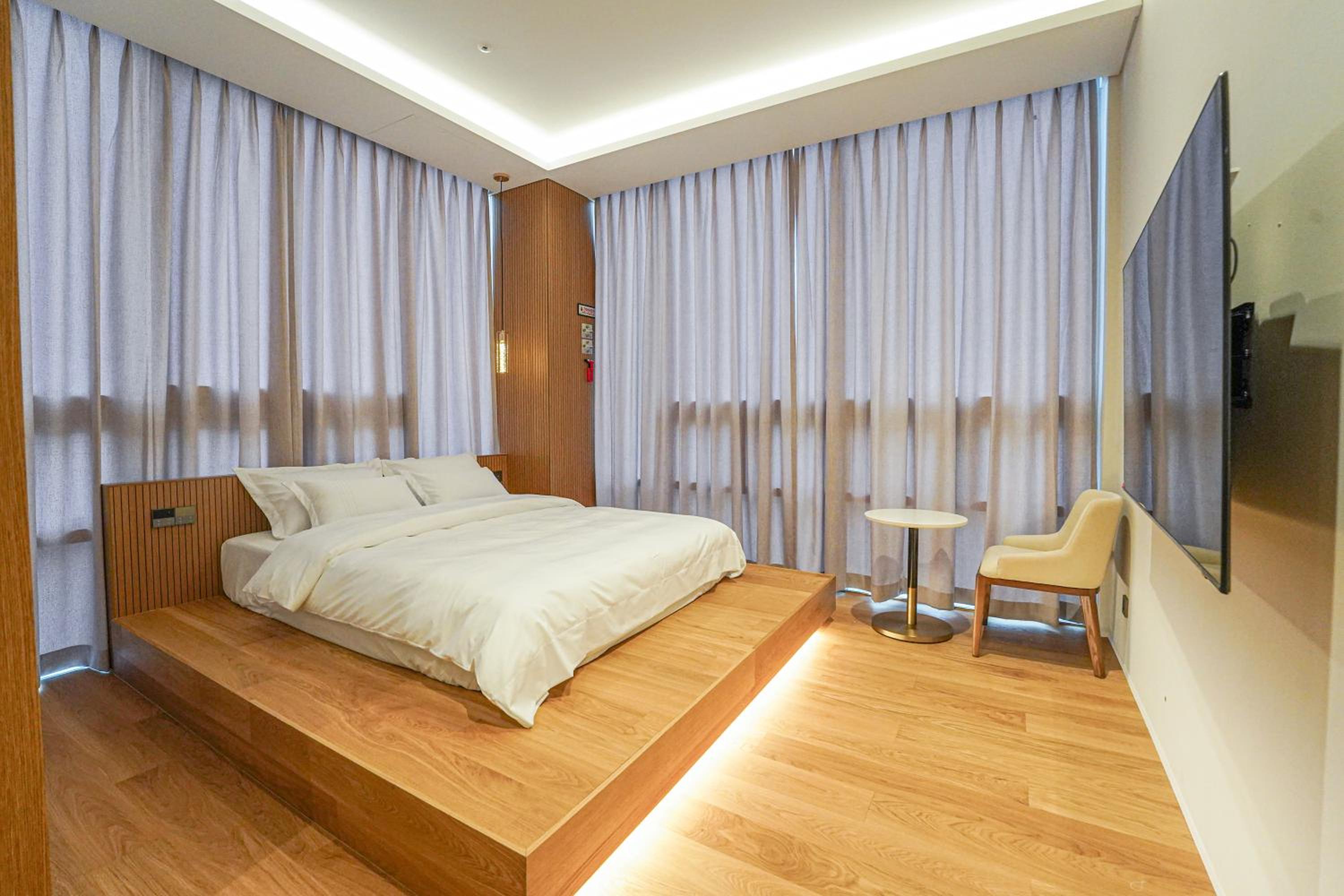 Superior Suite