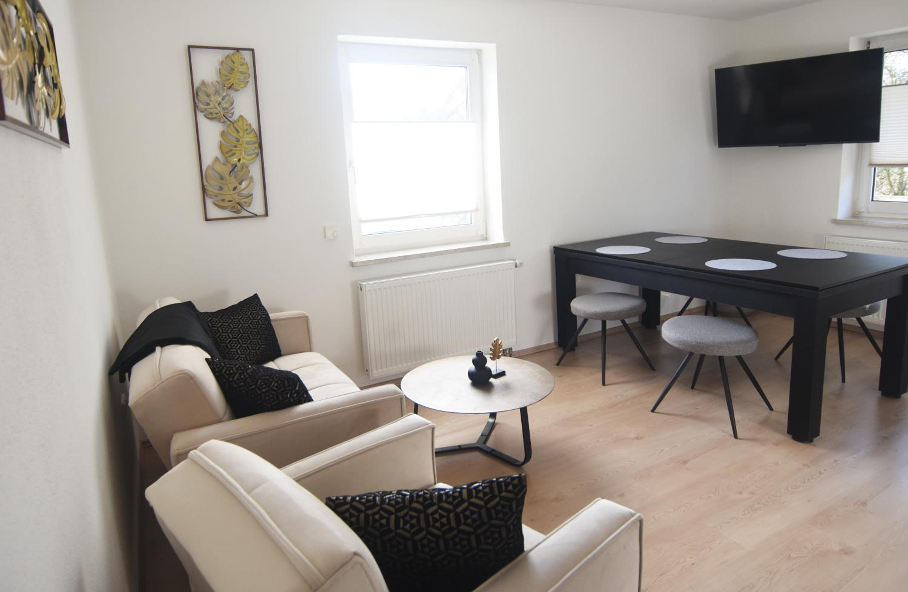 One-Bedroom Apartment photo 2