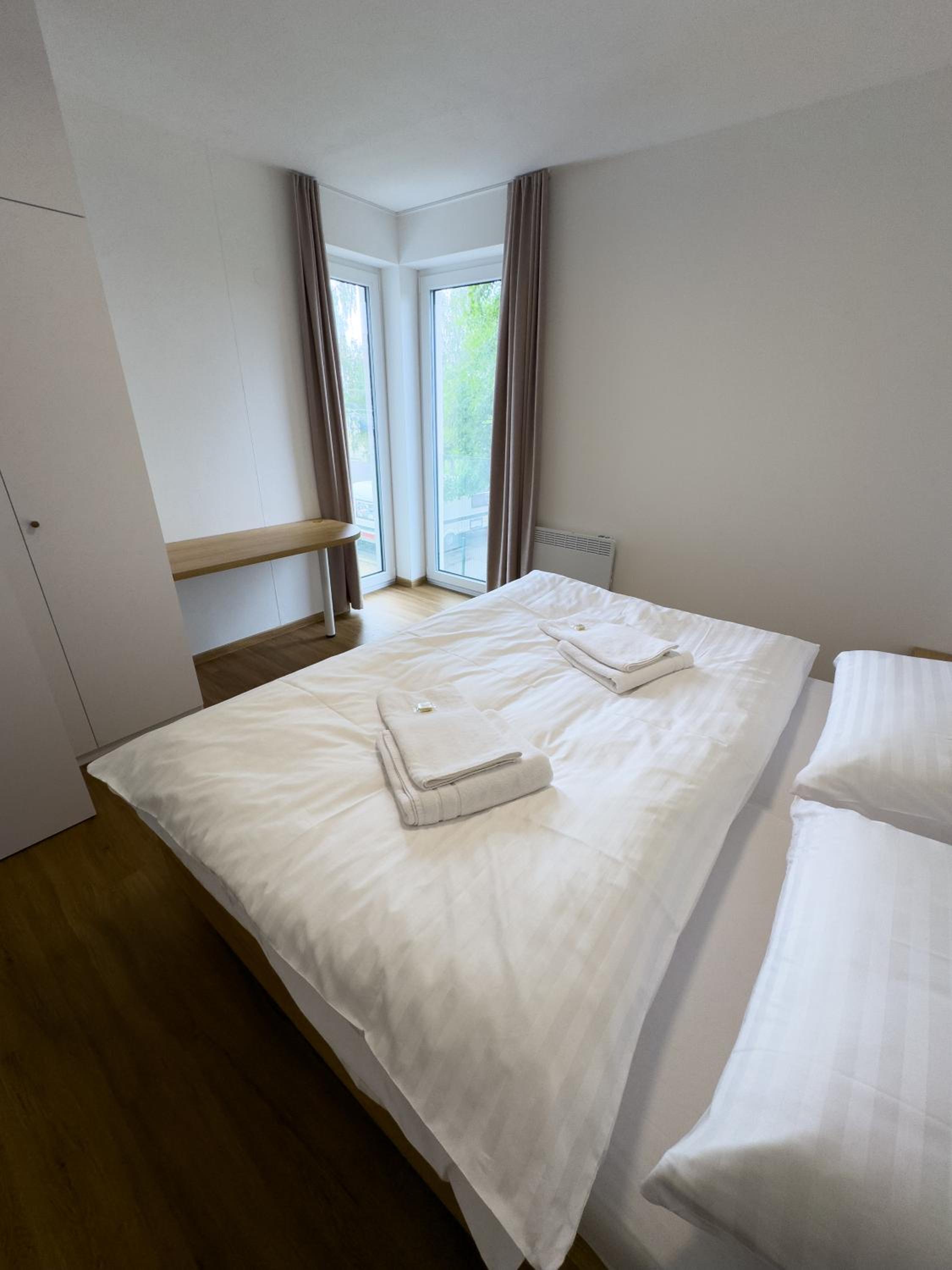 One-Bedroom Apartment photo 2