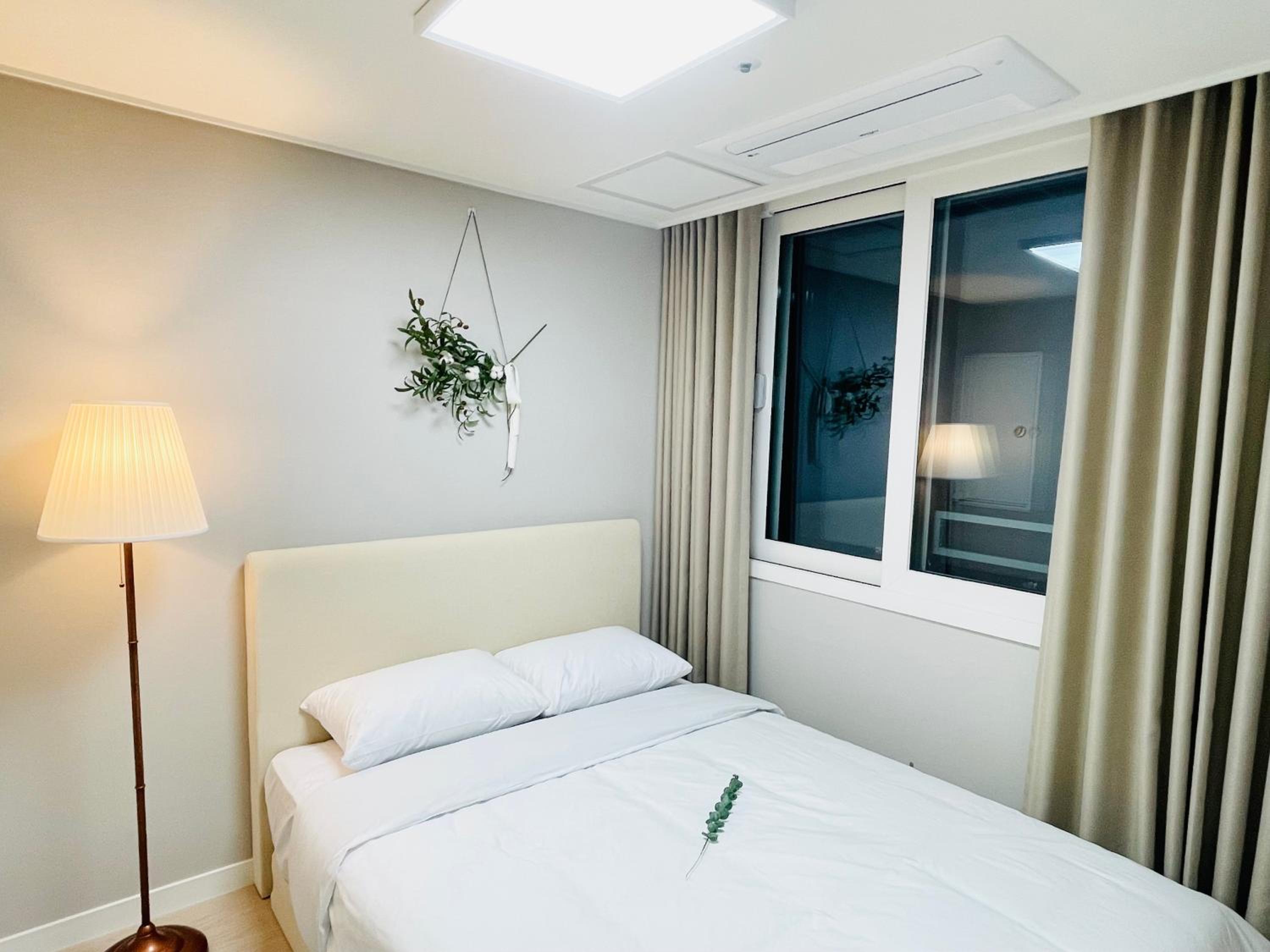 Suite with Sea View - Photo 12