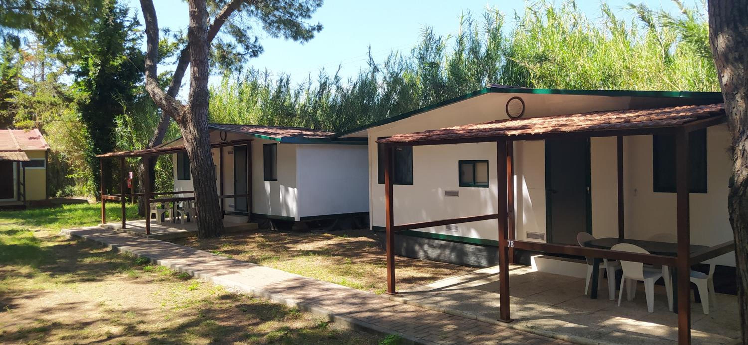 Two-Bedroom Mobile Home - Photo 3