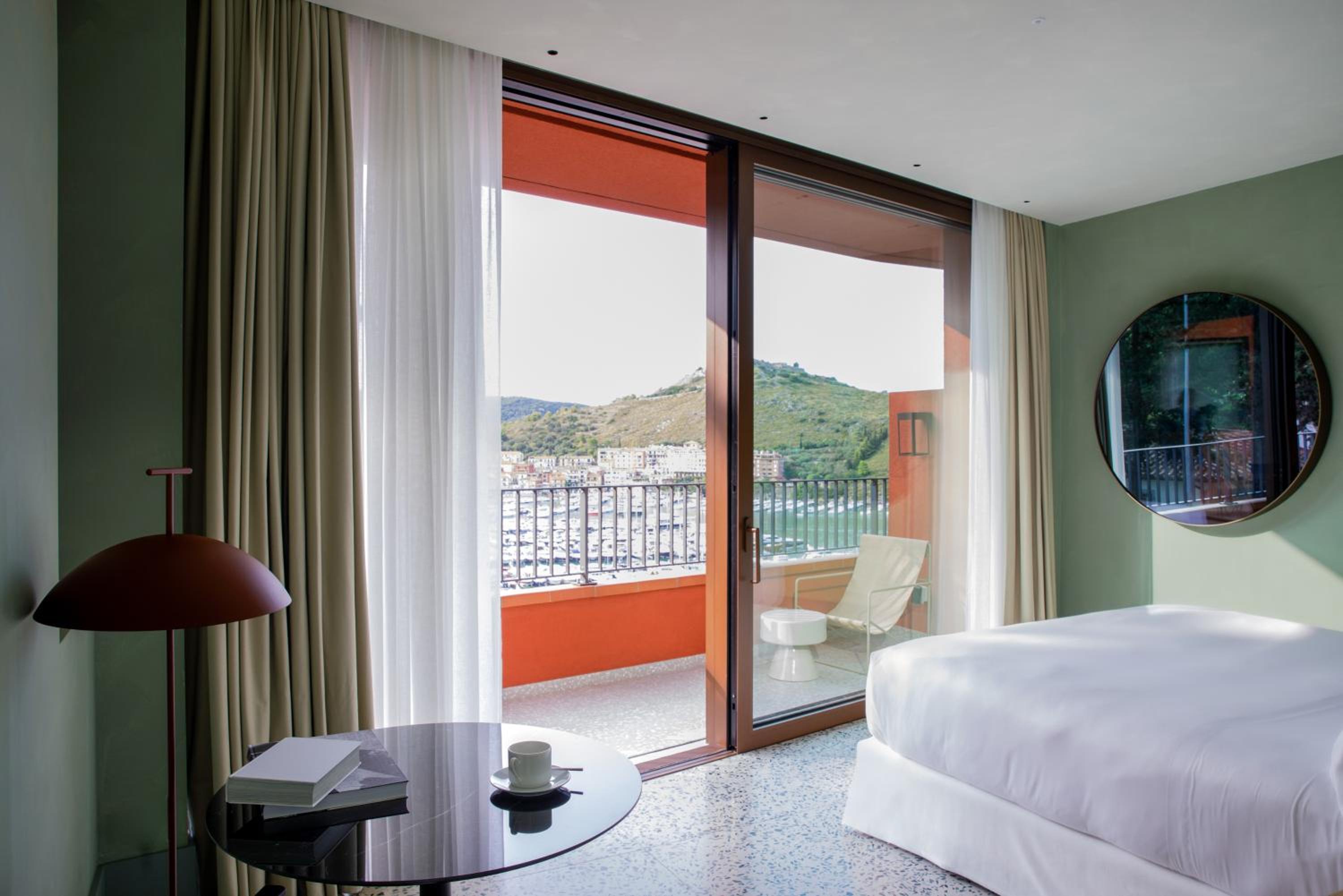 Deluxe Double Room with Sea View photo 1