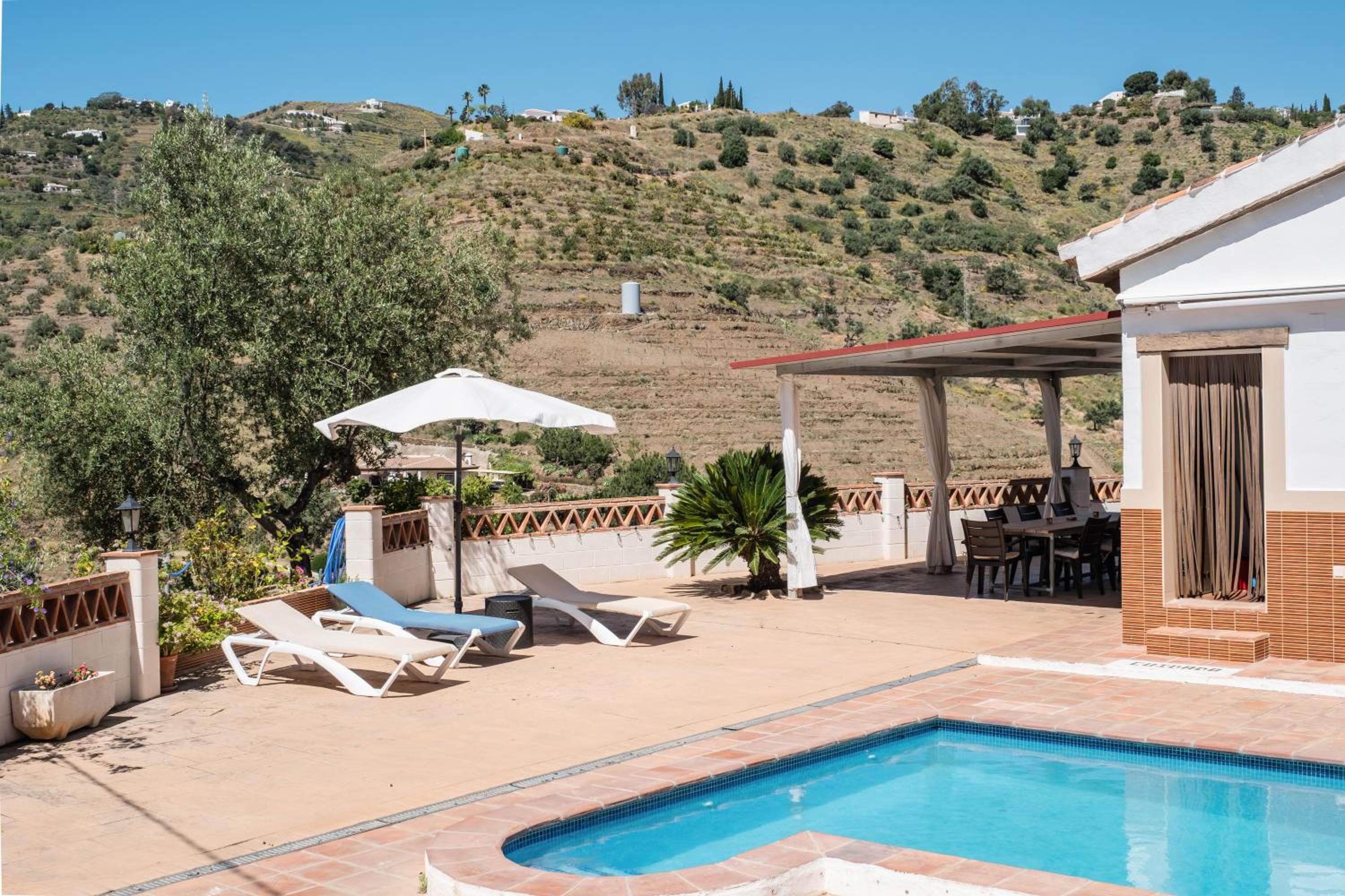 Villa With Sea View photo 2