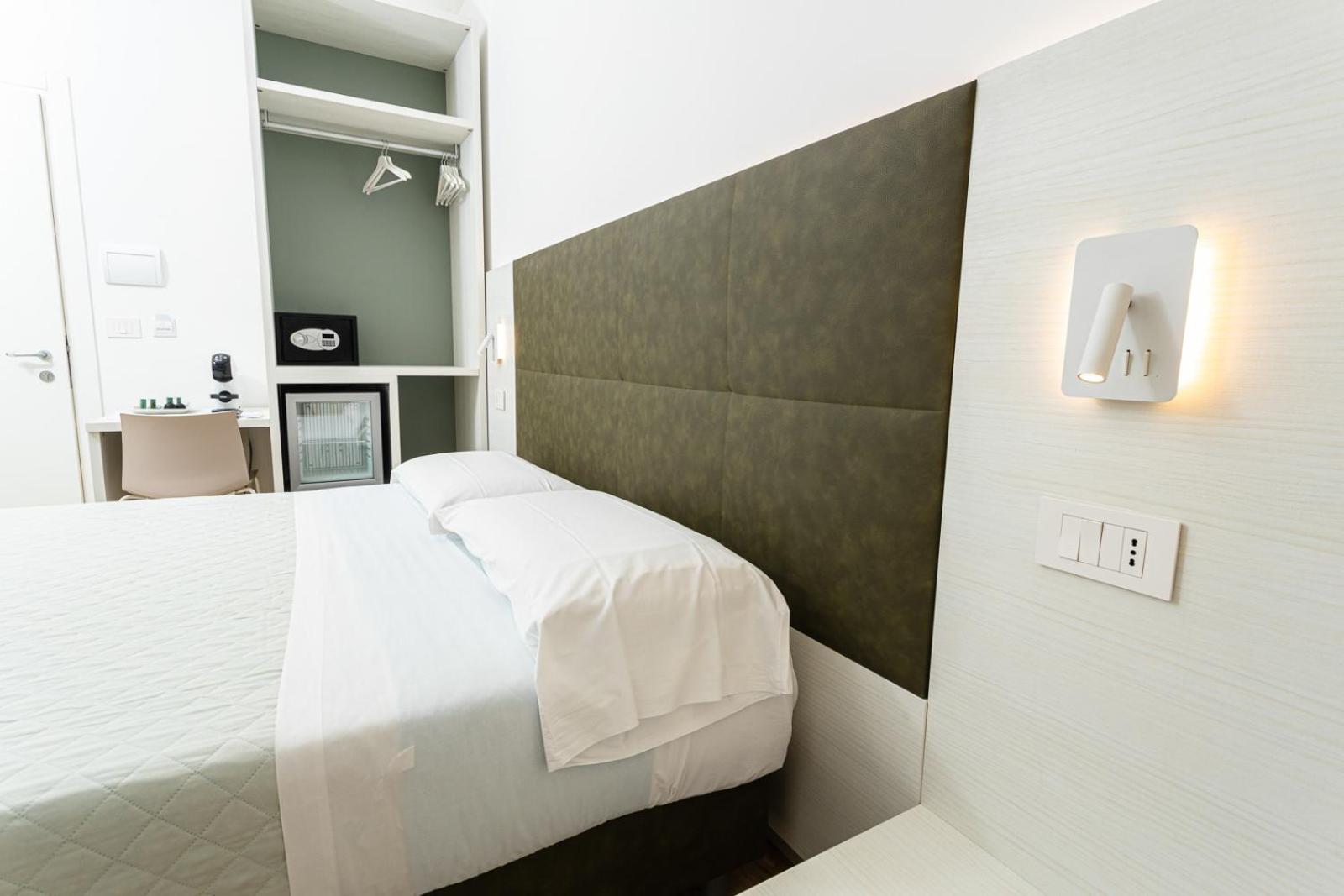 Economy Double Room - Photo 2