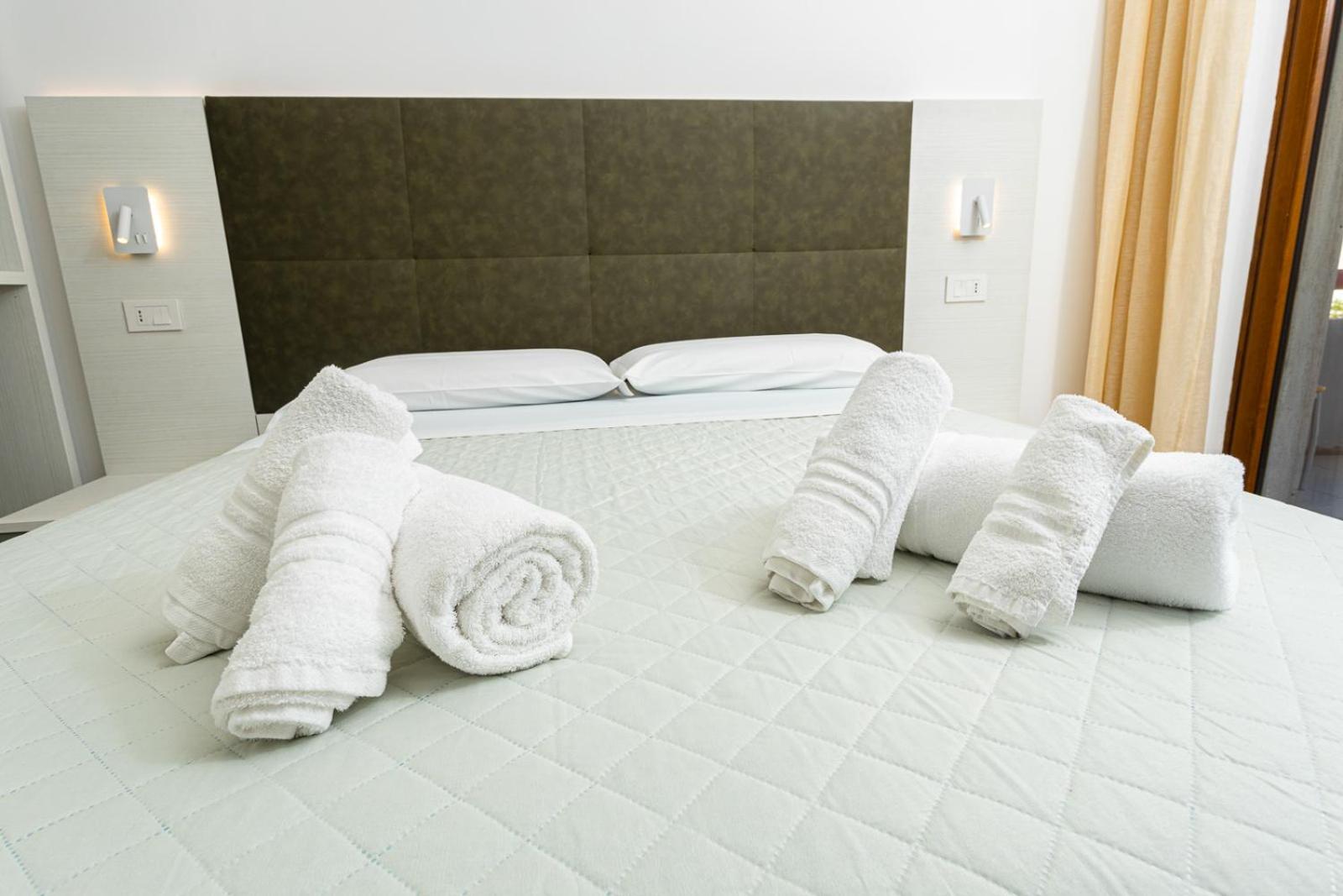 Economy Double Room - Photo 46