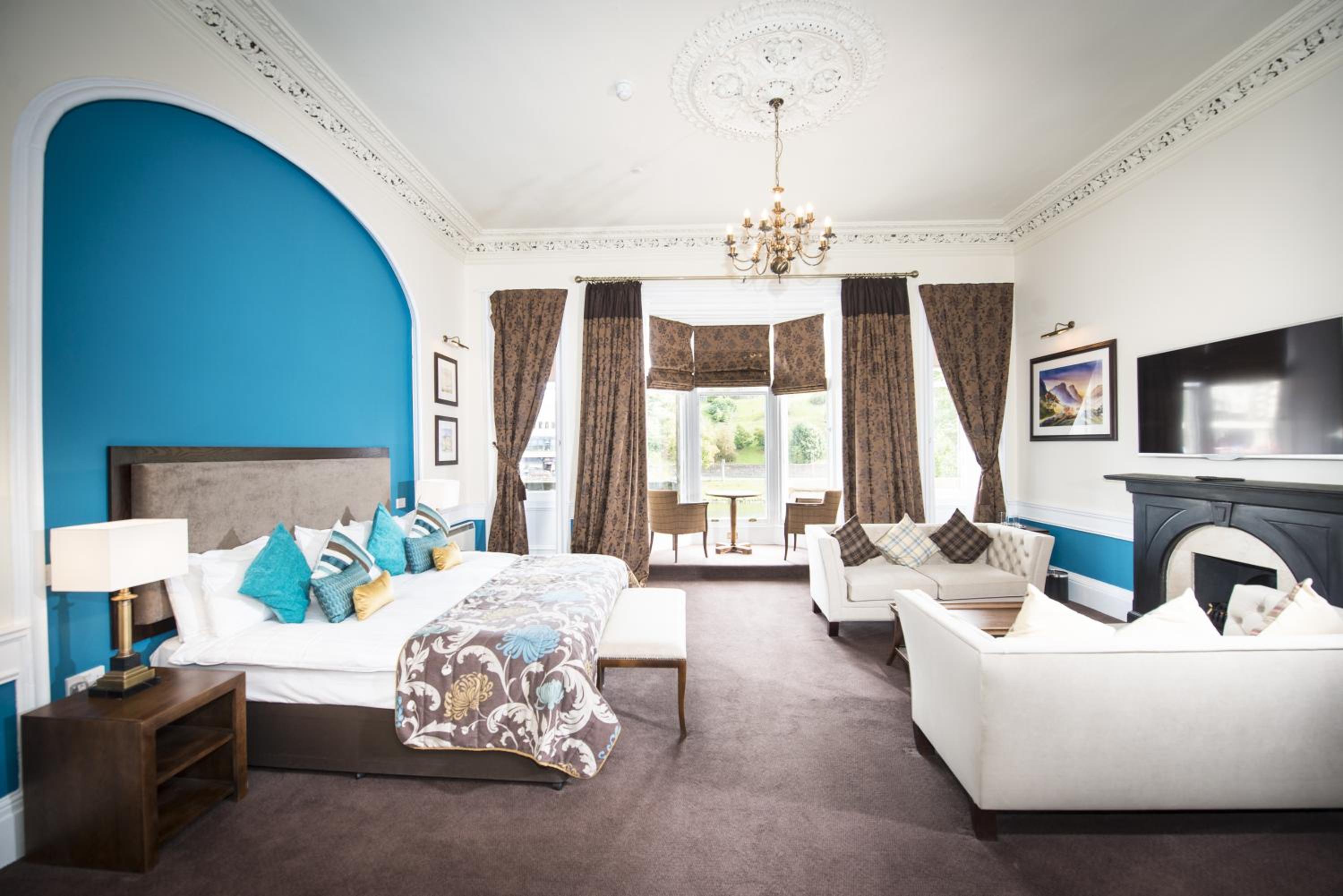 Suite with River View