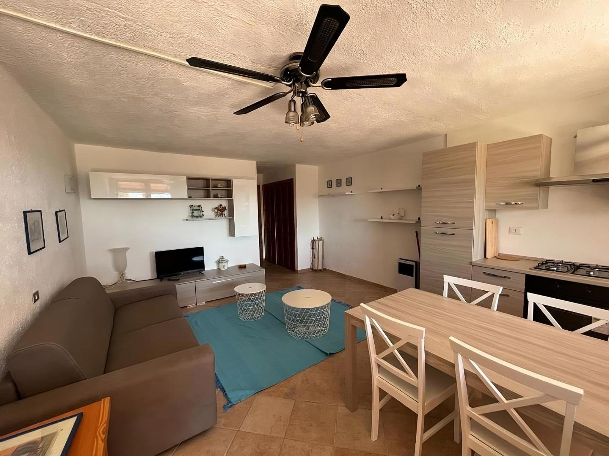 One-Bedroom Apartment - Sea Side photo 1