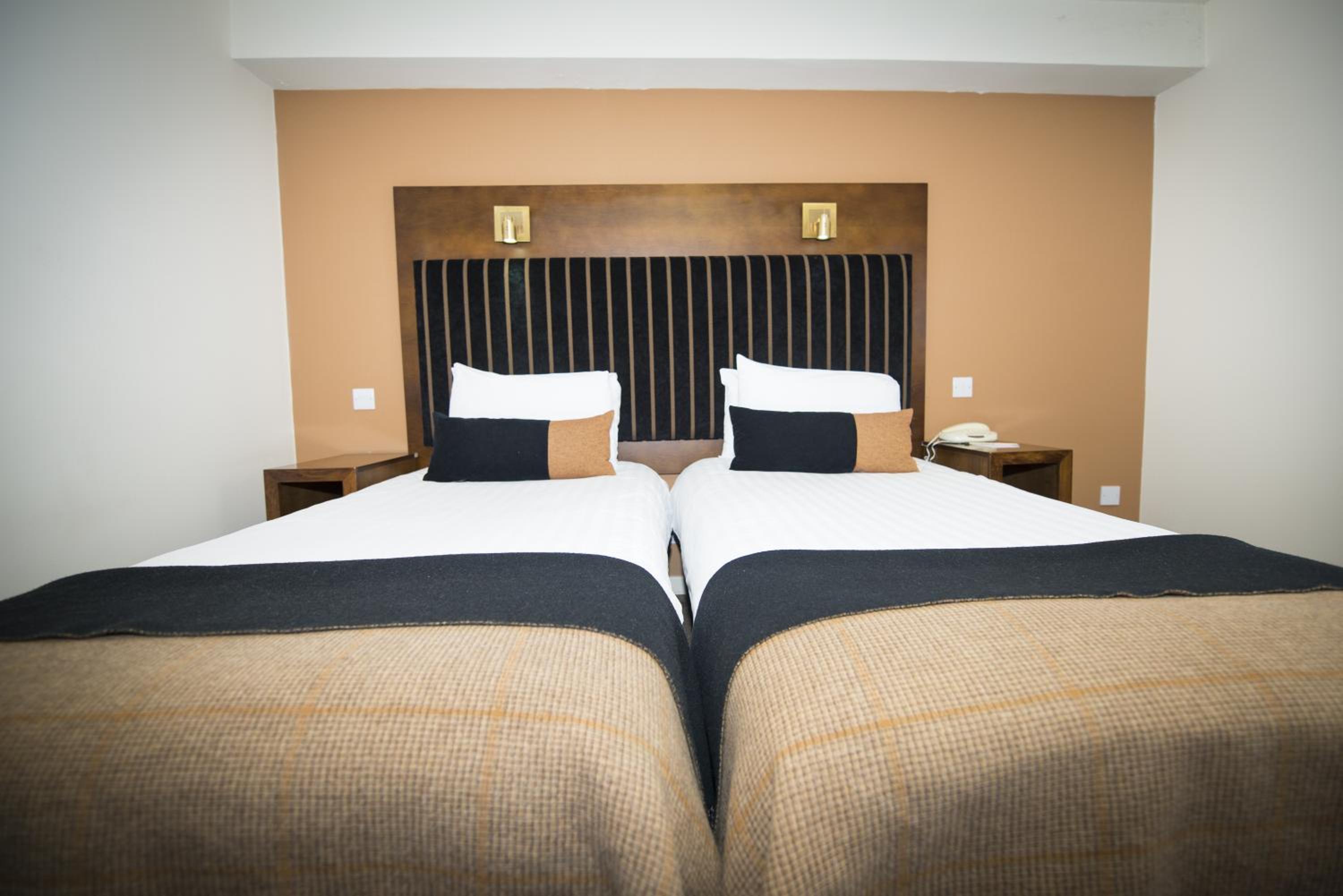 Double or Twin Room - Photo 1