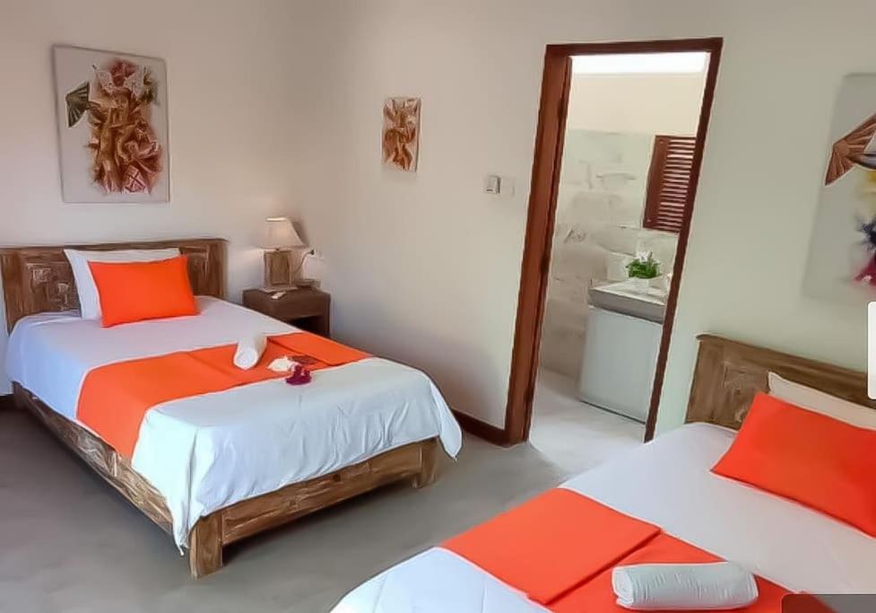 Three-Bedroom Villa photo 1