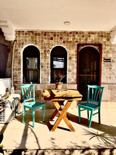 One-Bedroom Apartment with Terrace photo 3