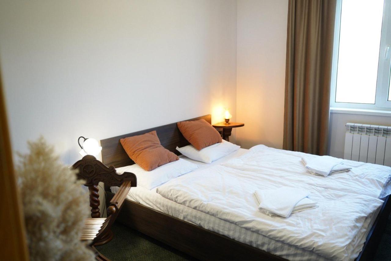 Double or Twin Room photo 1
