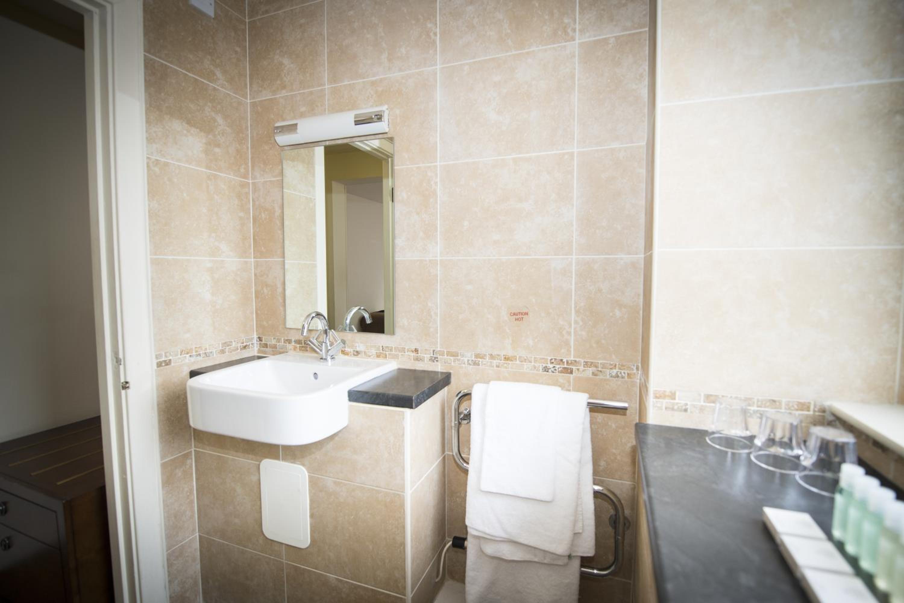 Triple Room - Photo 5