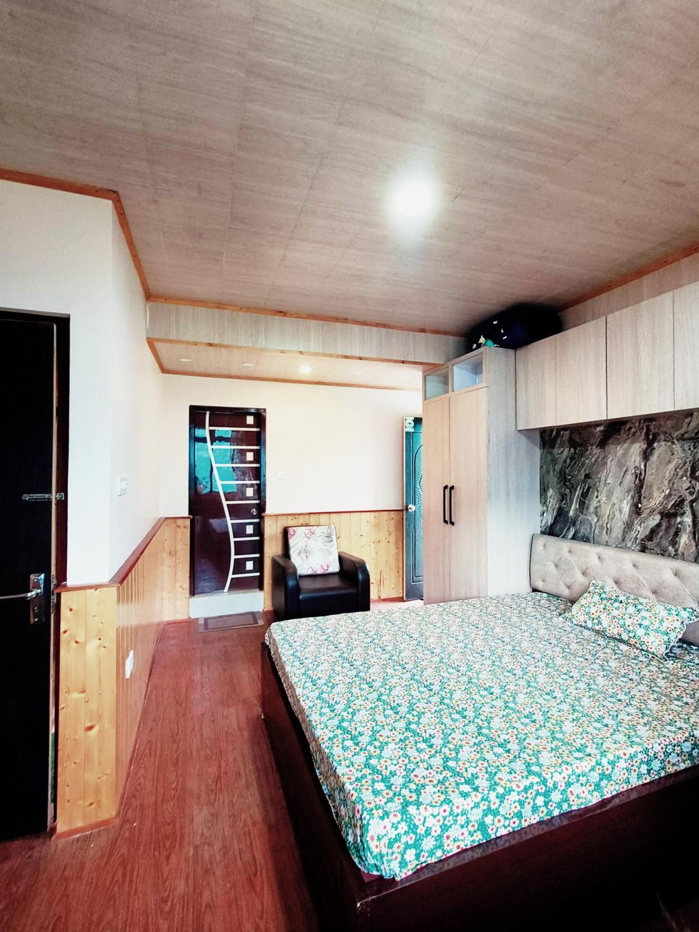 Deluxe Single Room With Balcony
