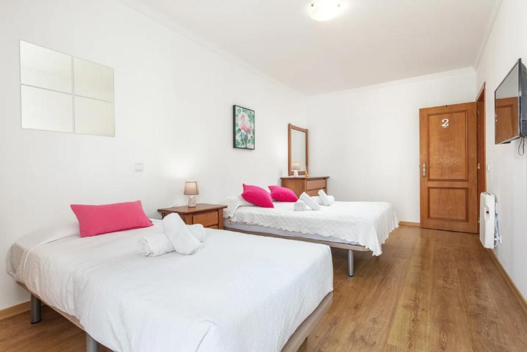 Triple Room with Shared Bathroom