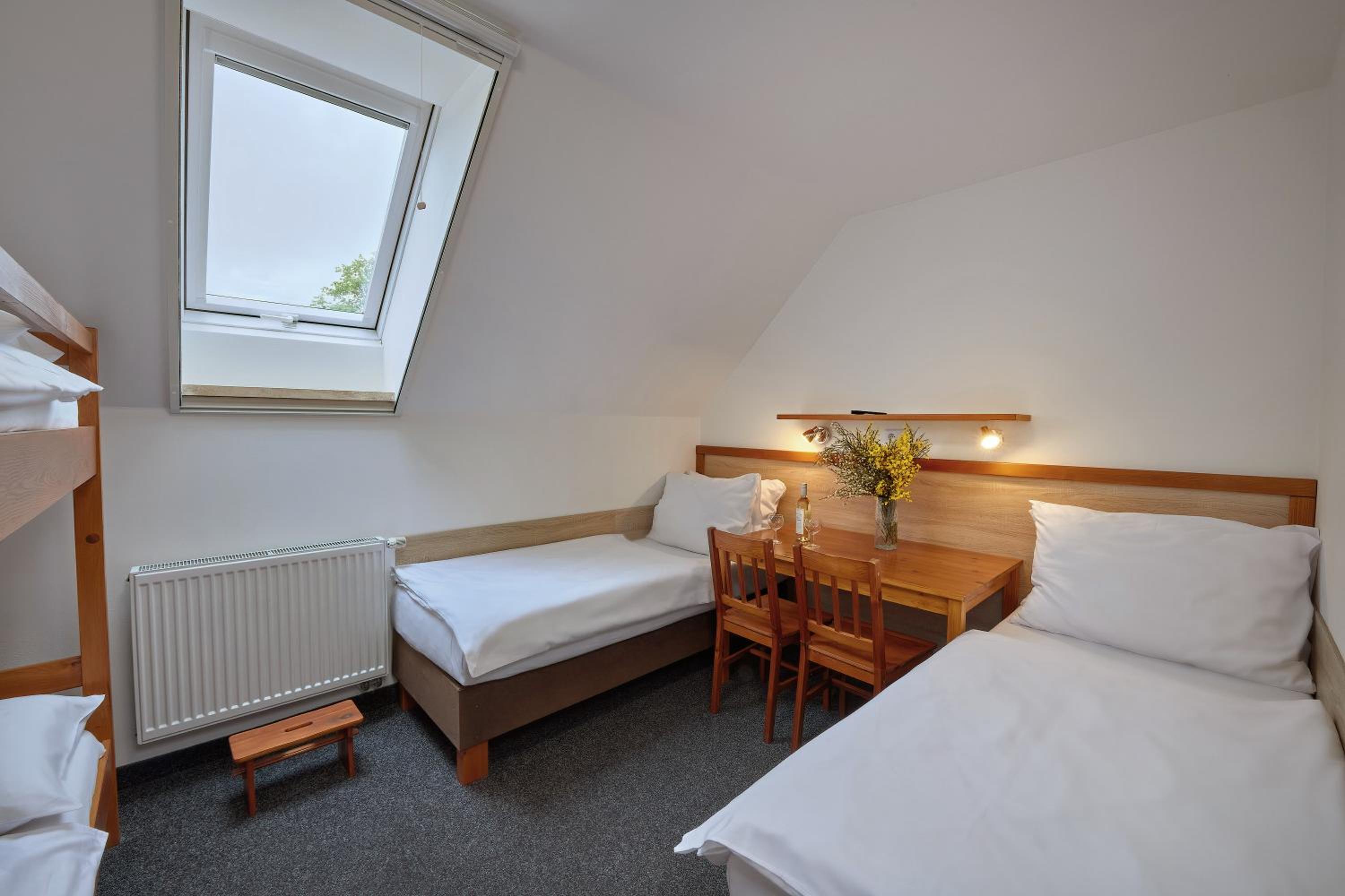 Comfort Triple Room photo 2