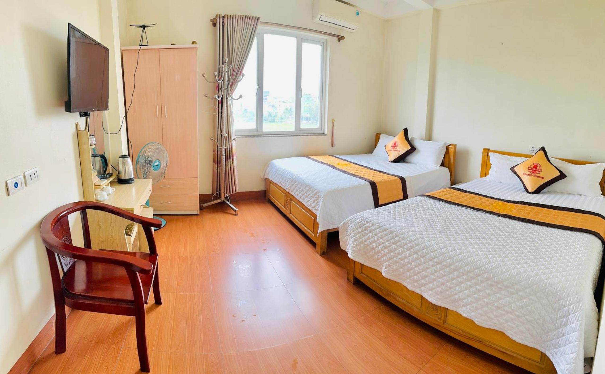 Quadruple Room - Photo 3
