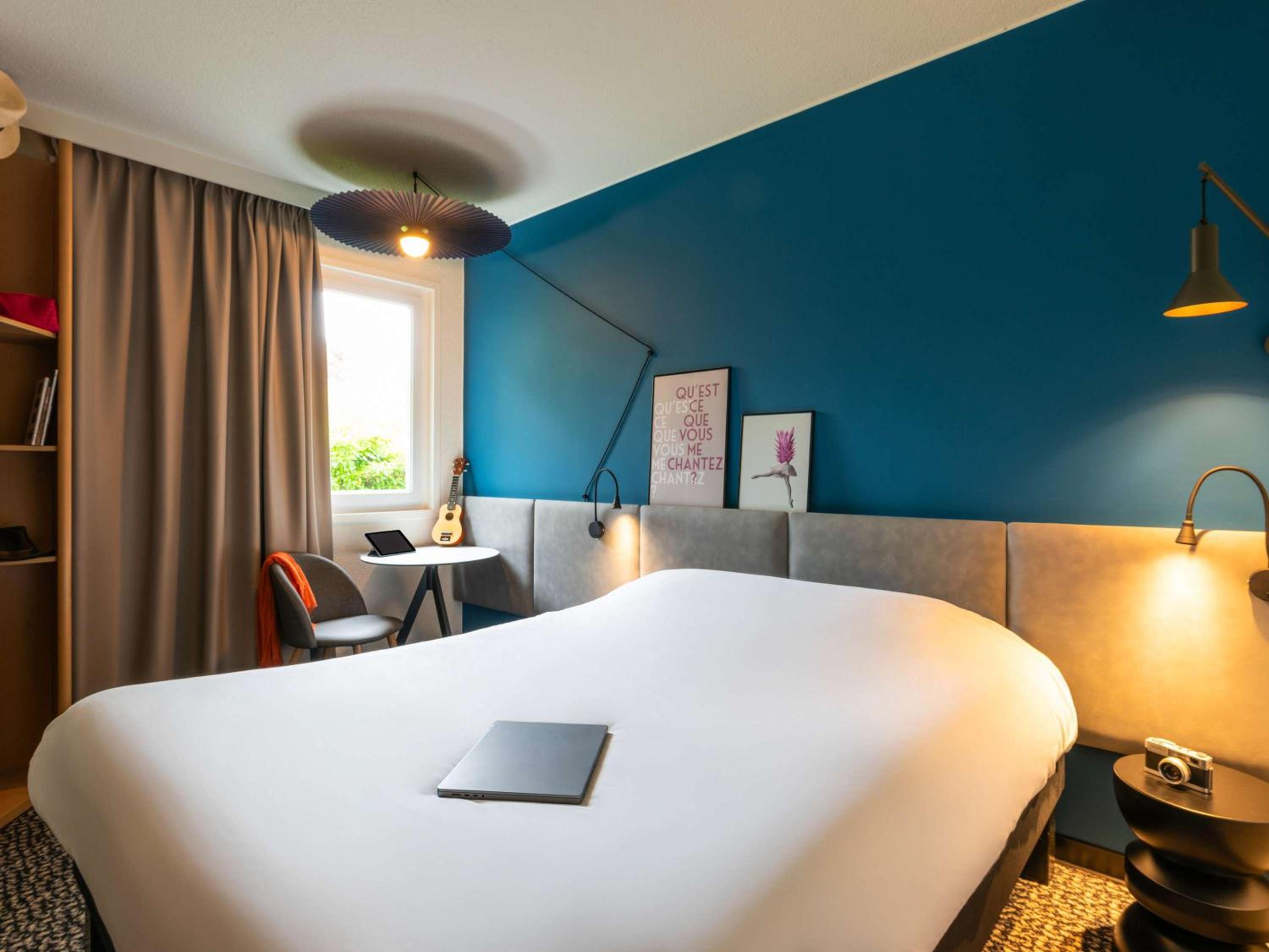 Standard Double Room - Photo 9