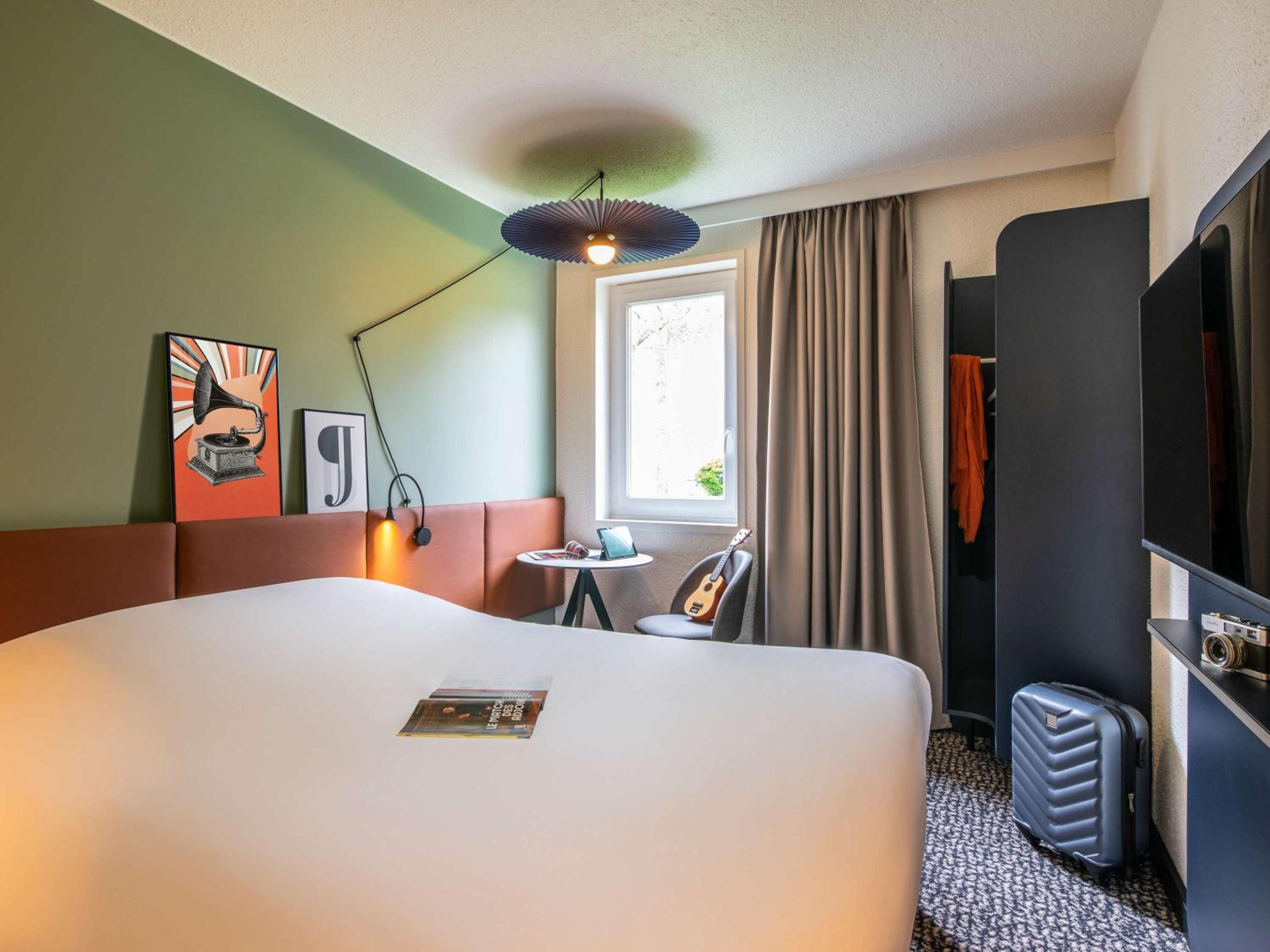 Standard Double Room - Photo 8