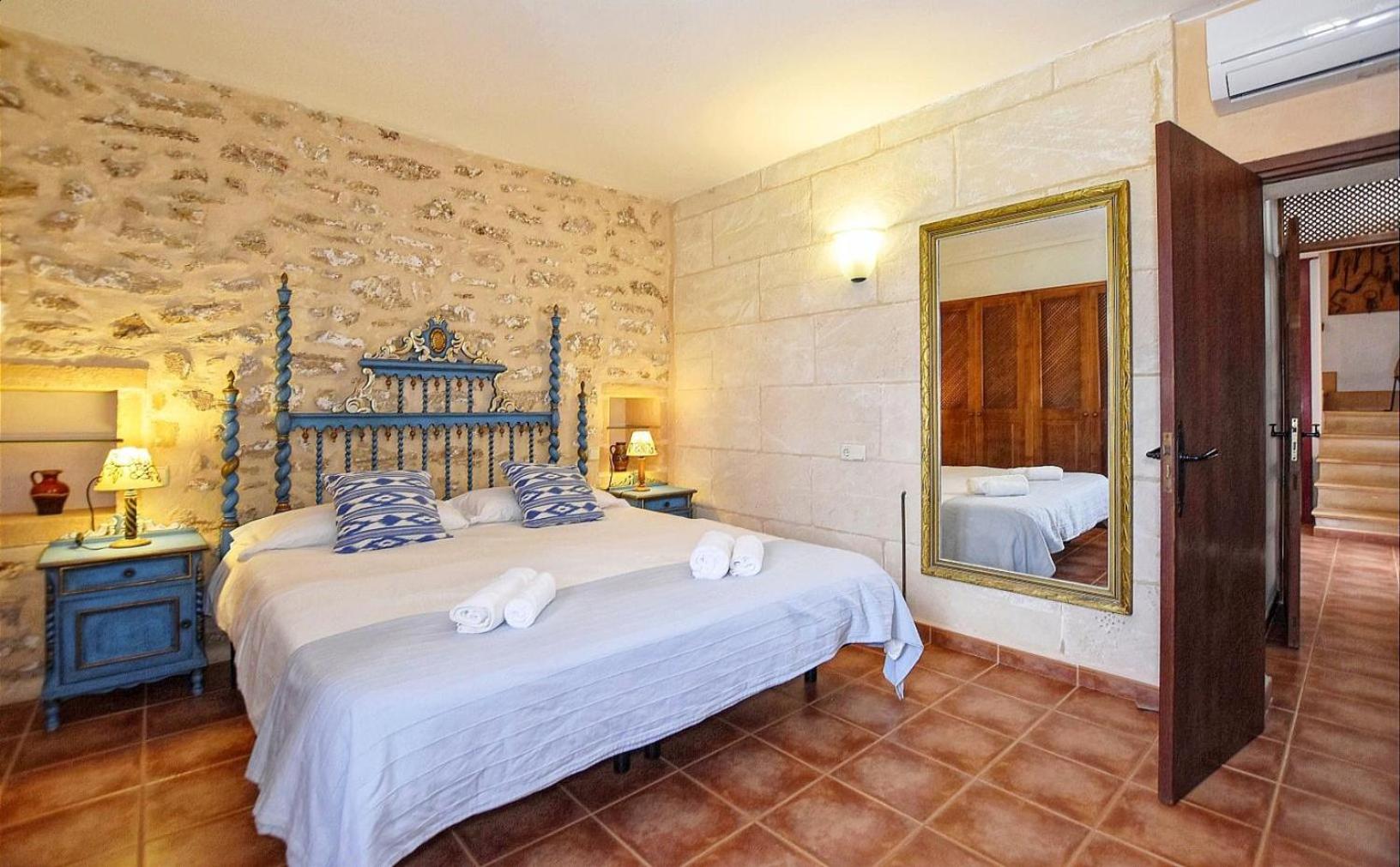 Villa con vistas al jardín