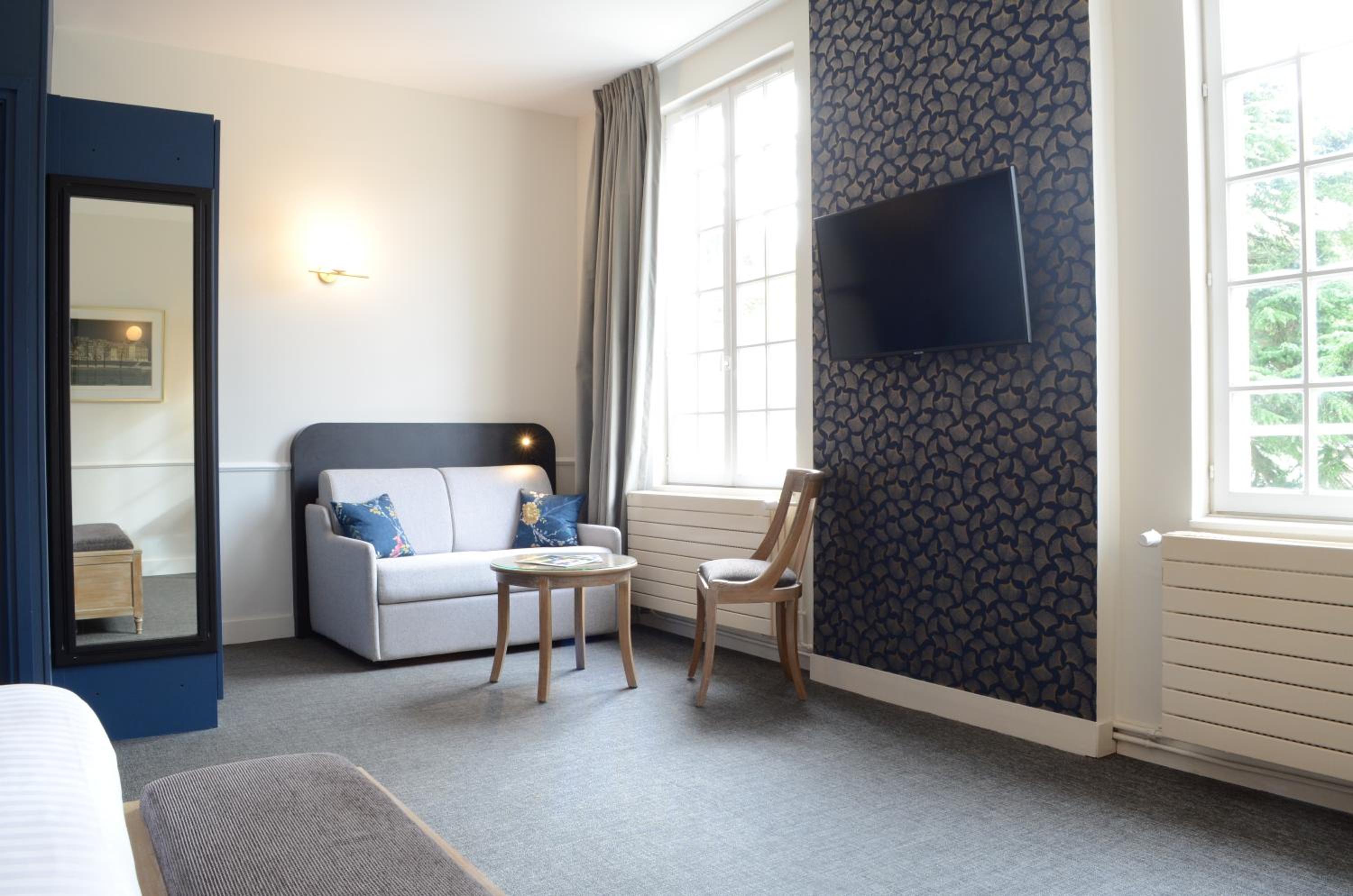 Prestige Castle Room - Photo 1