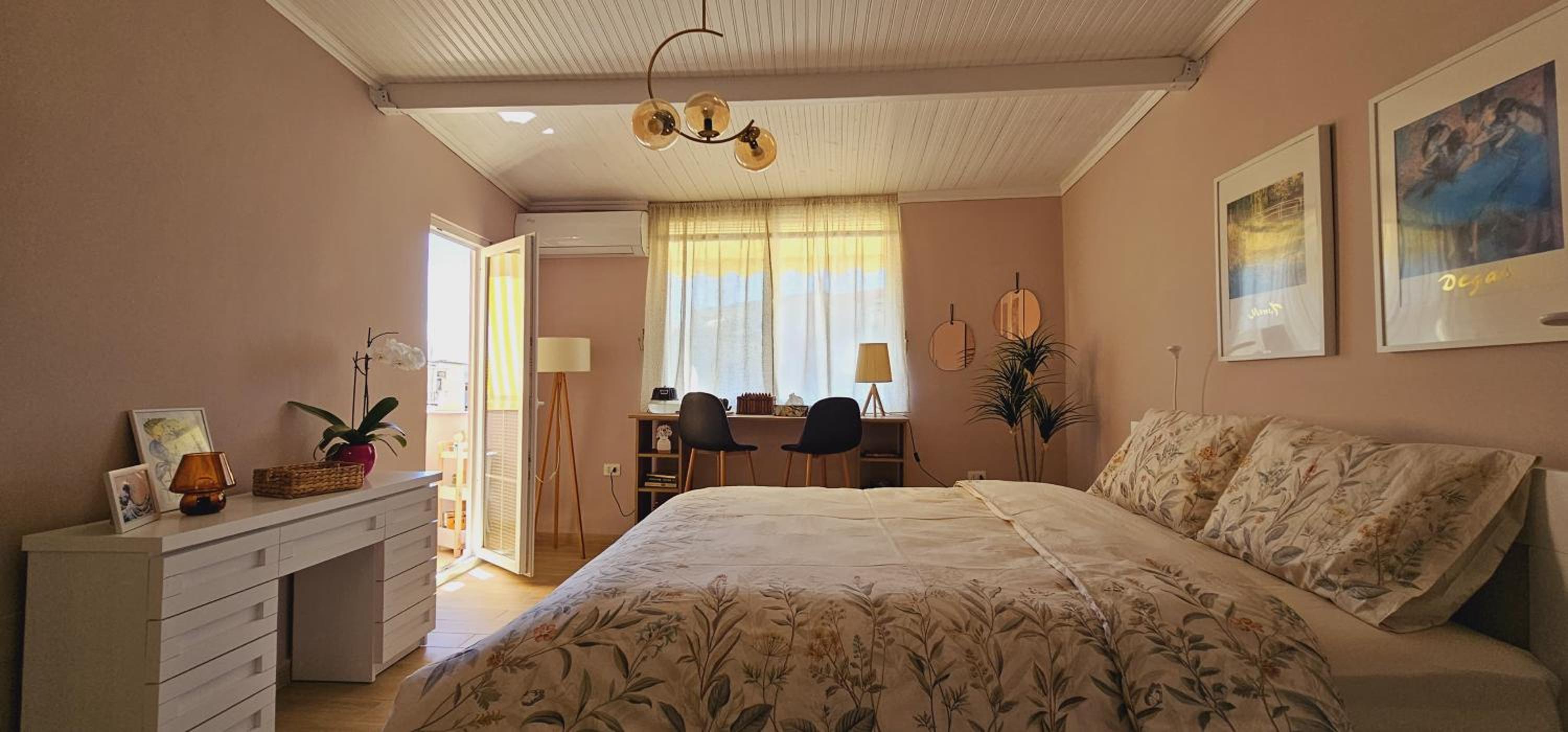 One-Bedroom Apartment with Balcony and City View